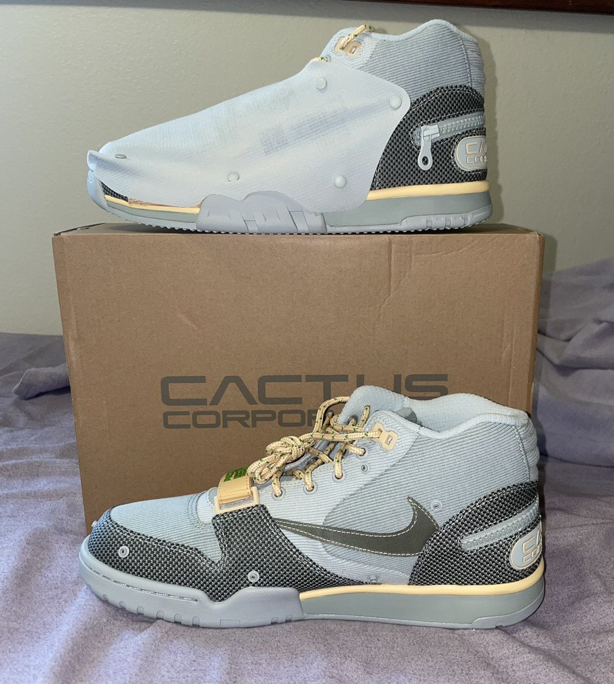 Nike × Travis Scott Travis Scott Air Trainer 1 SP Size US 10 / EU 43 - 1 Thumbnail