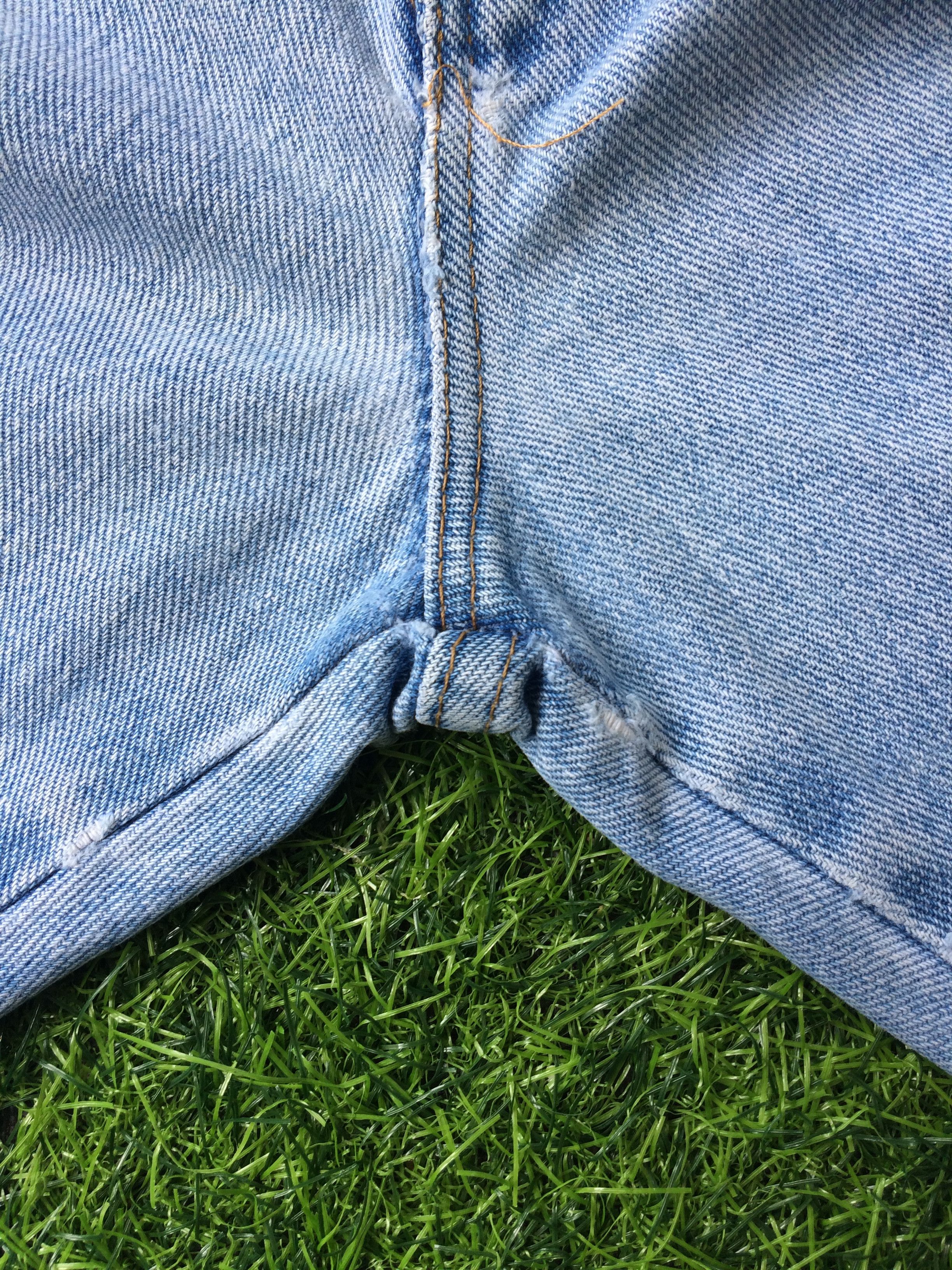 Wrangler Wrangler Western Distressed Faded Jeans #B-318 Size US 33 - 4 Thumbnail