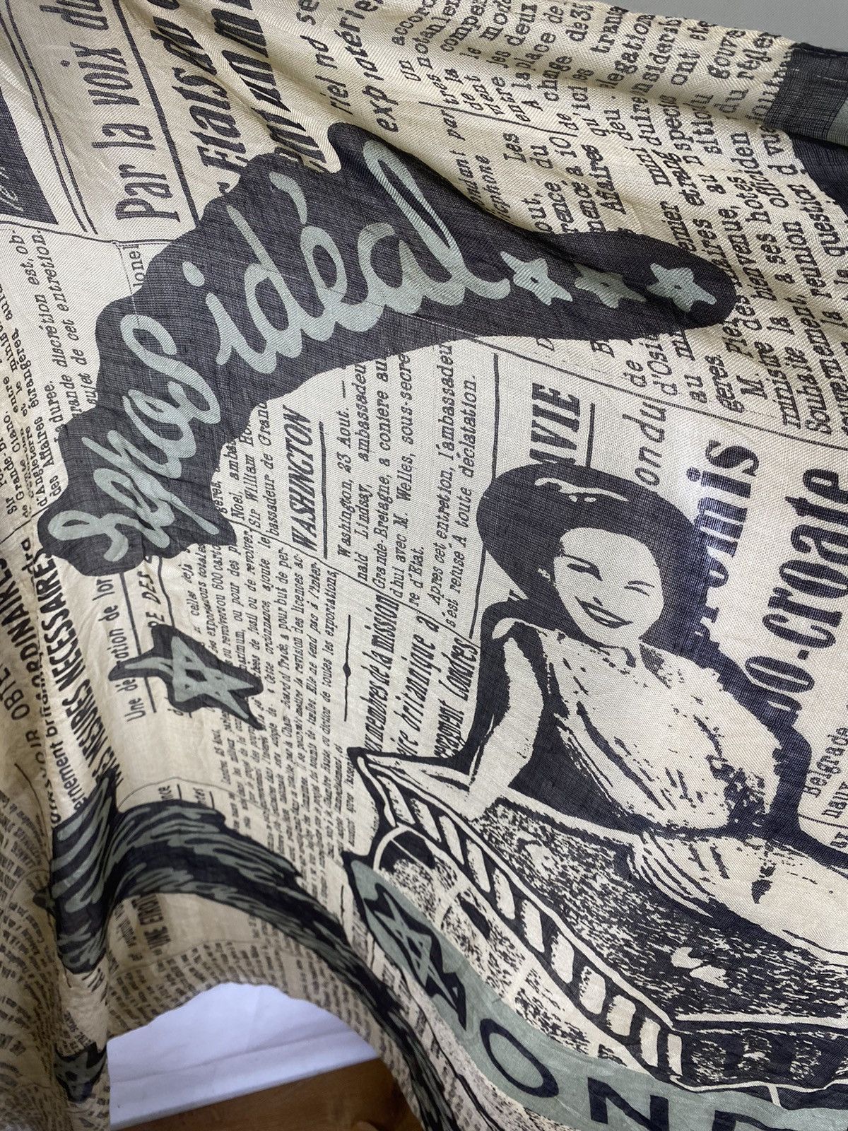 Japanese Brand Newspaper All Over Print Scarf Muffler Size ONE SIZE - 3 Thumbnail