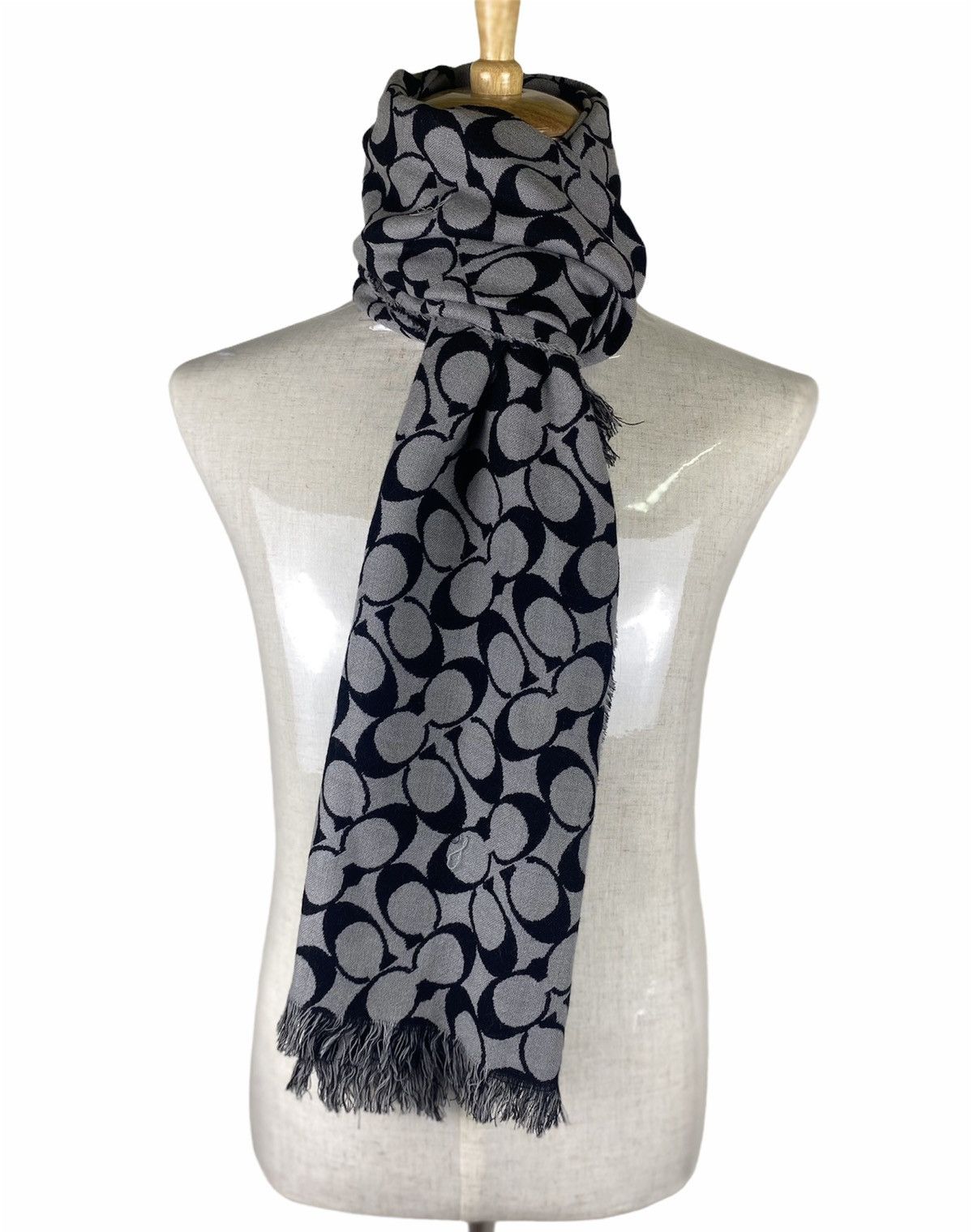 Coach Reversible Coach Monogram Scarf / Muffler Size ONE SIZE - 3 Thumbnail