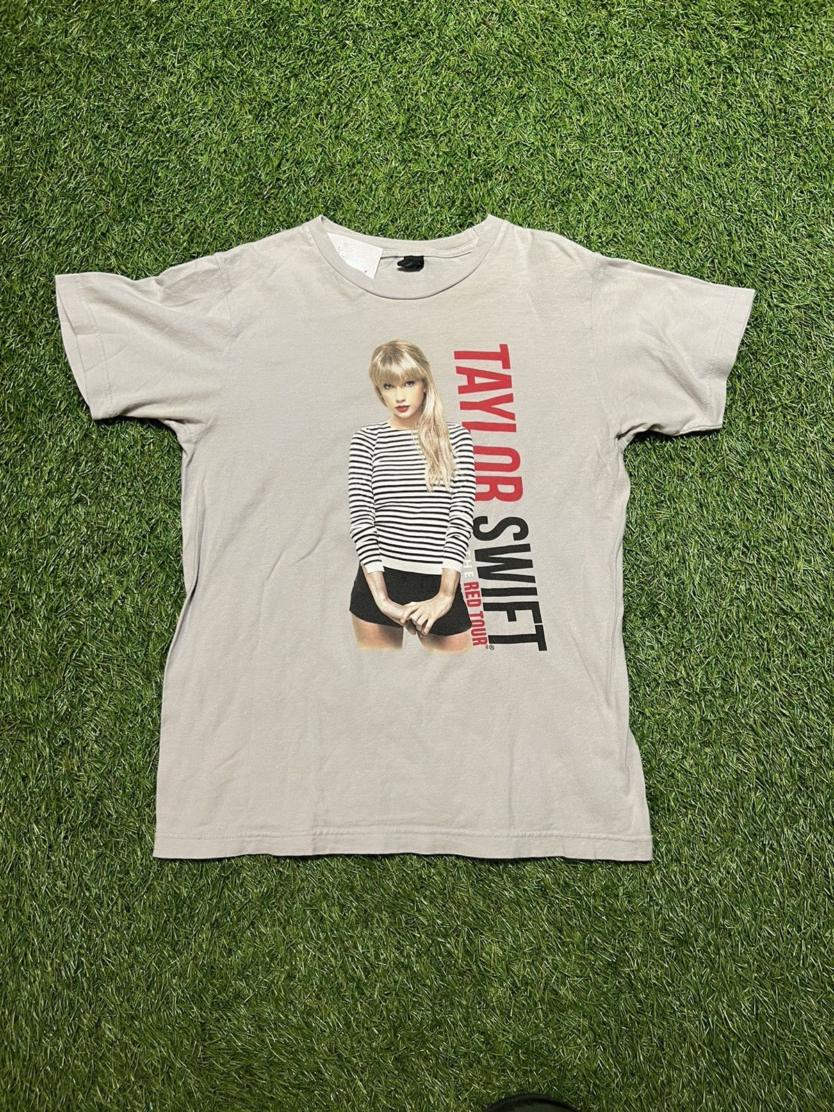 Vintage Vtg Taylor Swift The Red Tour T Shirt Bieber Travis Style | Grailed