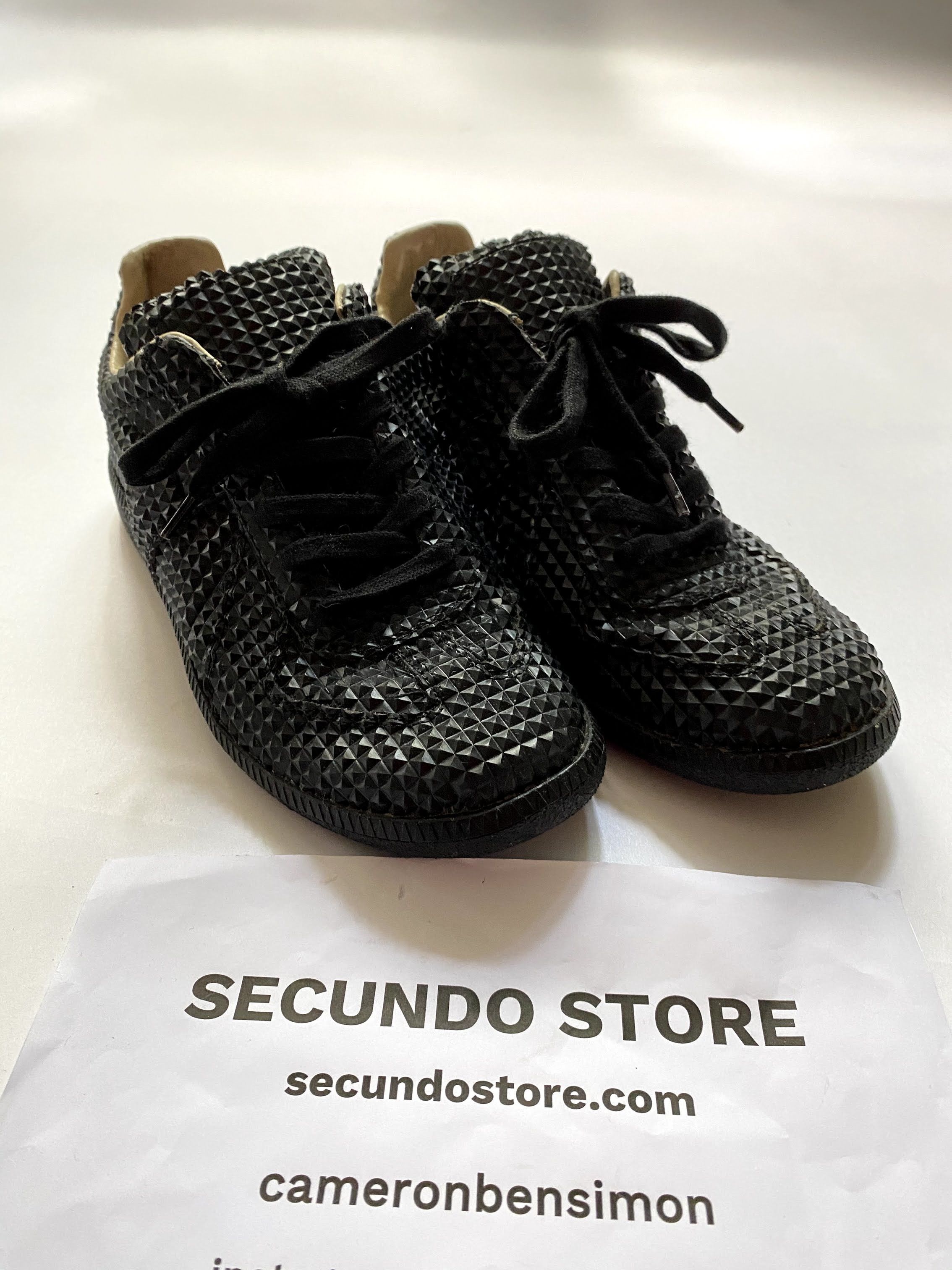 Maison Margiela ⚡️QUICK SALE⚡️Maison Margiela Spike Black Replica Low Size US 7 / IT 37 - 8 Thumbnail