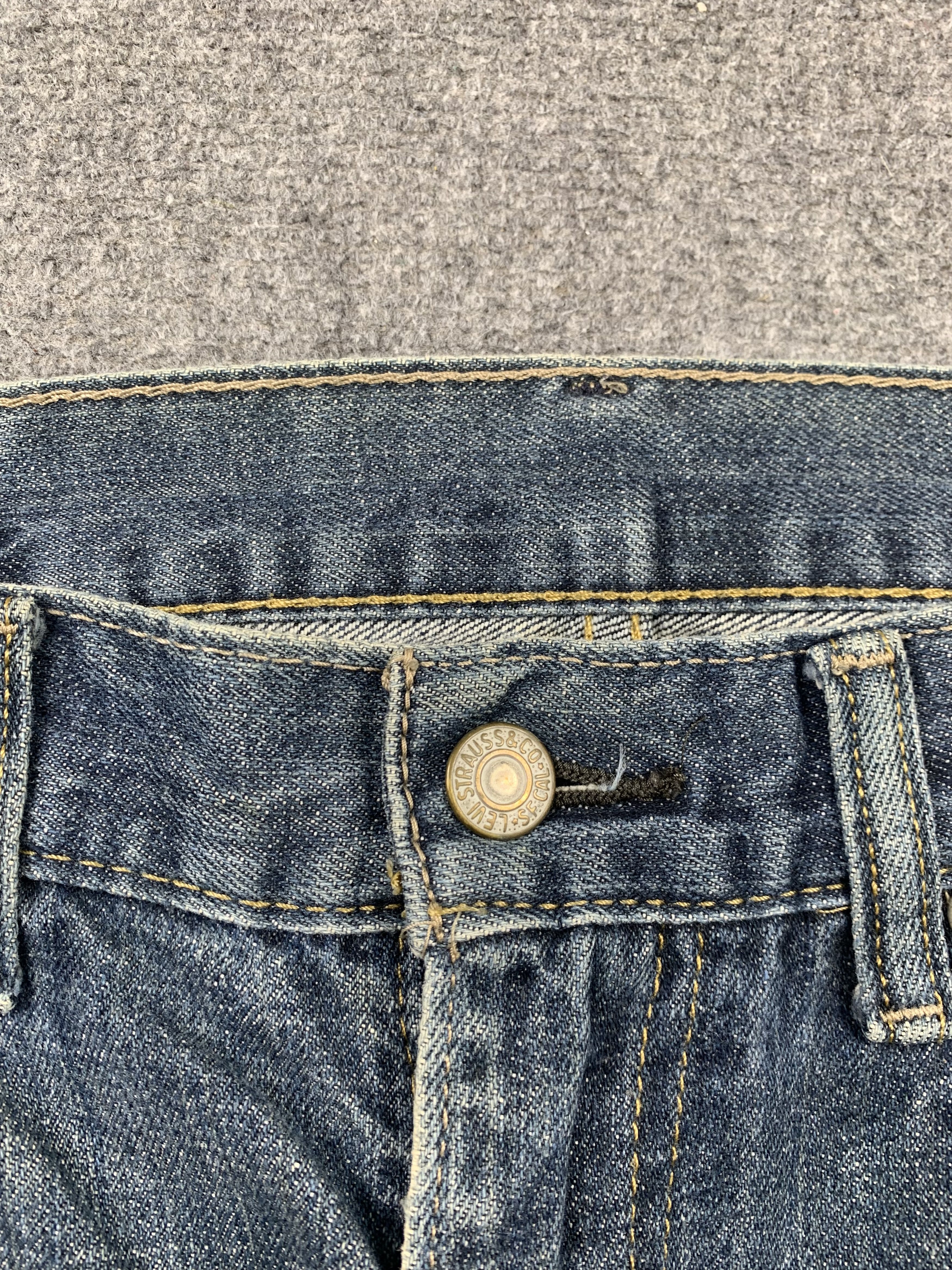 Levi's Vintage Levis 559 Faded Blue Jeans DP2164 Size US 34 / EU 50 - 10 Thumbnail