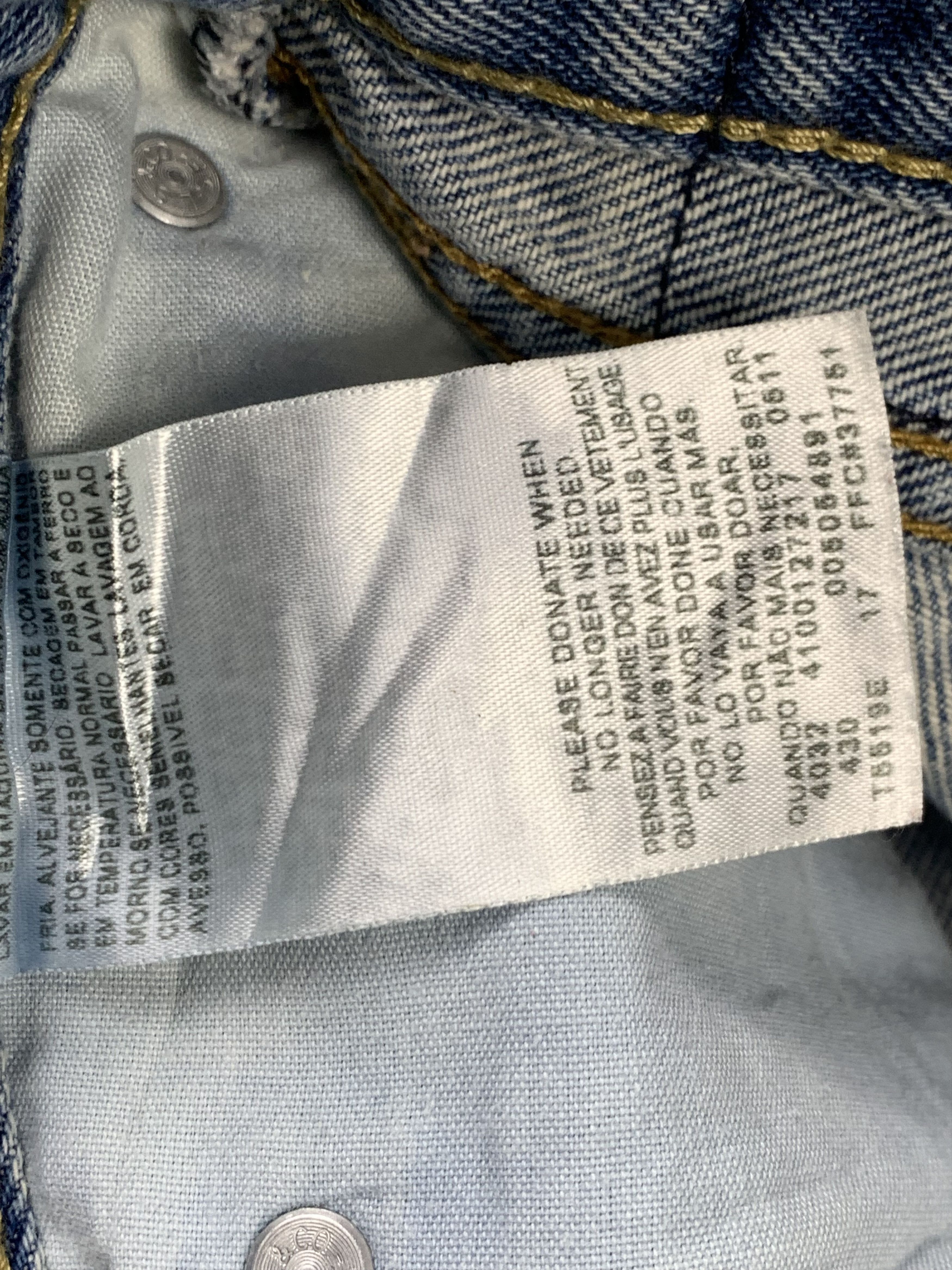 Levi's Vintage Levis 505 Light Wash Jeans DP2165 Size US 37 - 10 Thumbnail