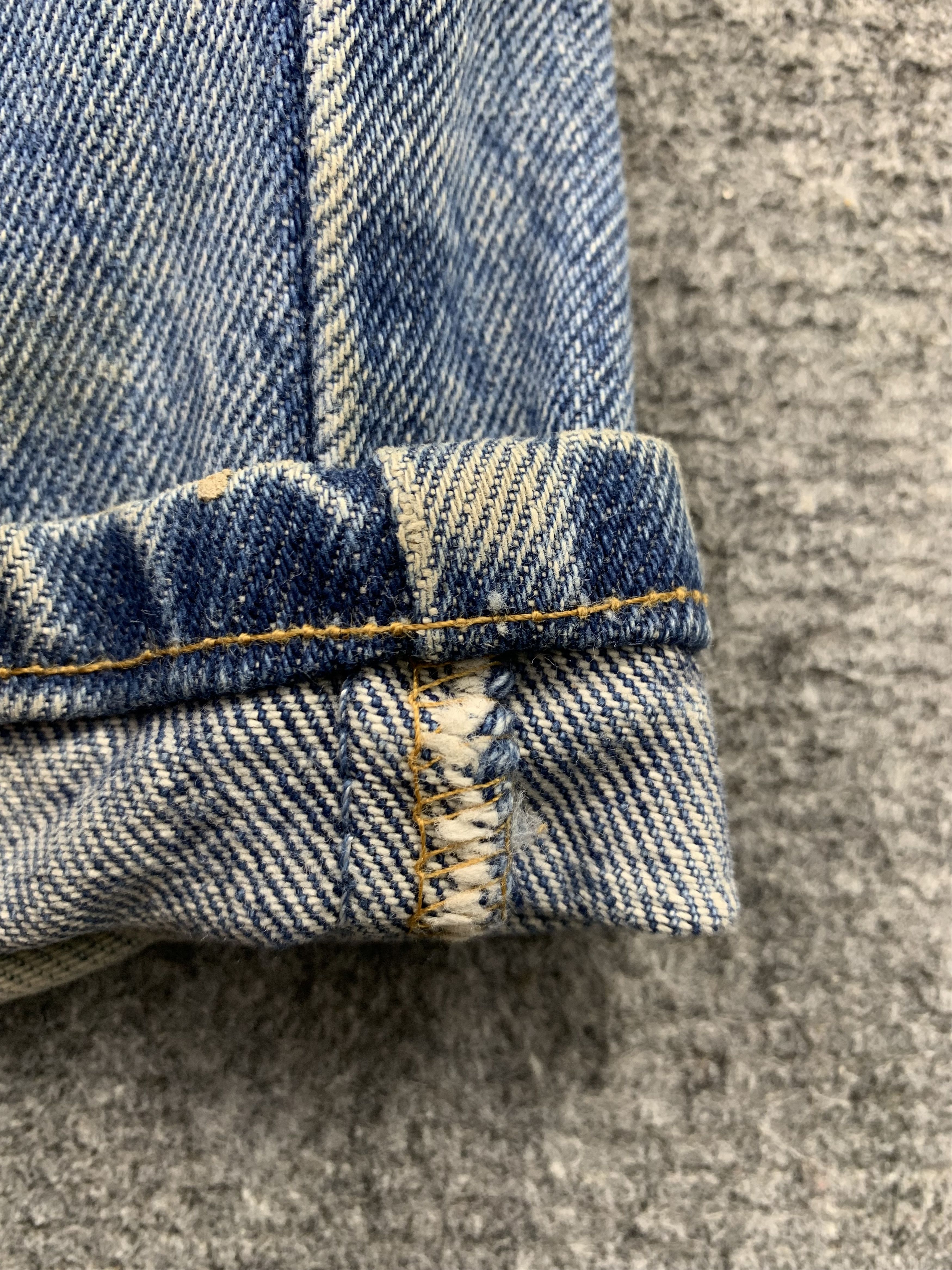 Levi's Vintage 90s Levis 516 Faded Blue Jeans DP2166 Size US 35 - 8 Thumbnail
