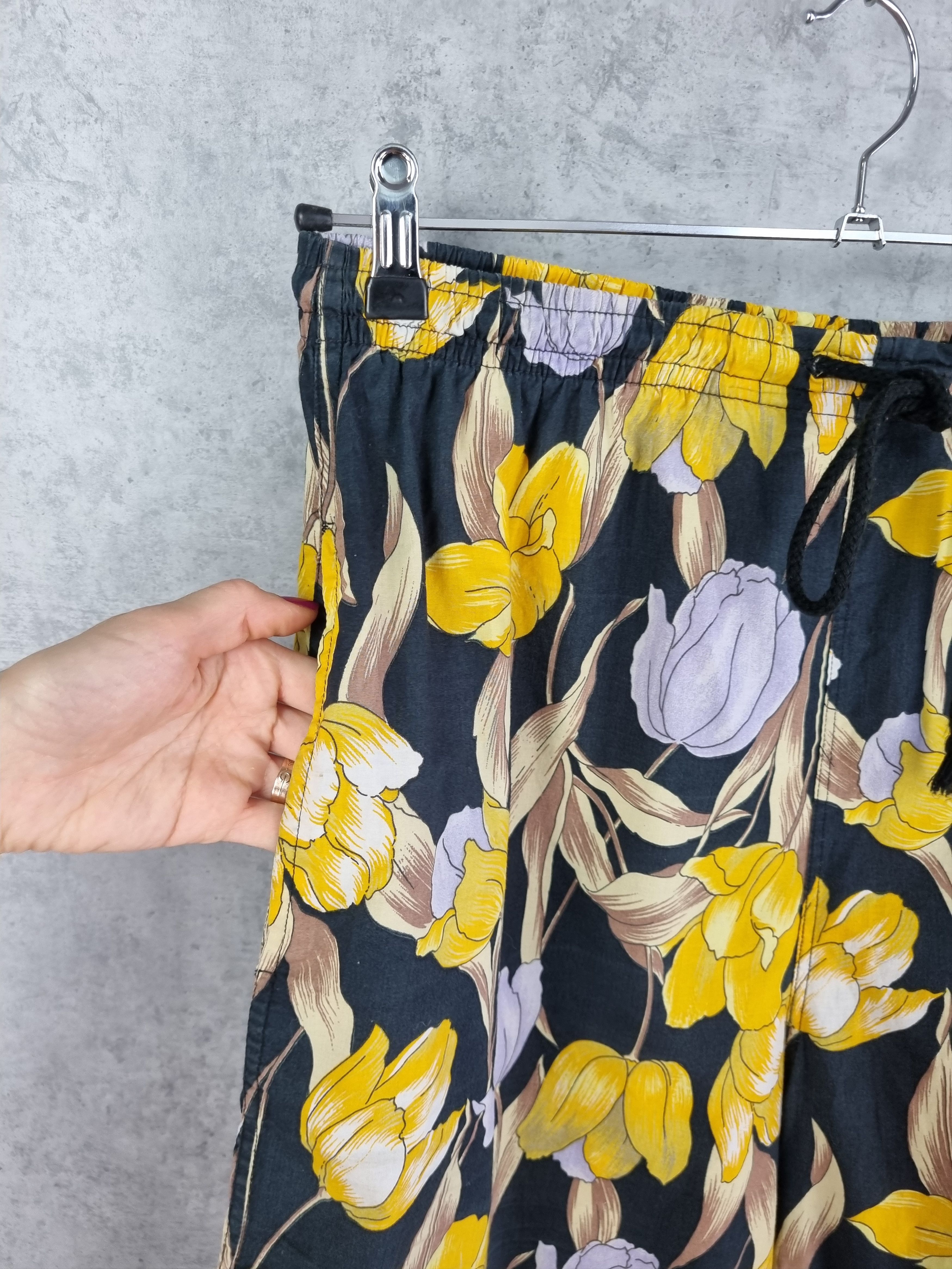 Paradise Rare All Over Flowers Print Hawaiian Shorts Size US 32 / EU 48 - 3 Thumbnail