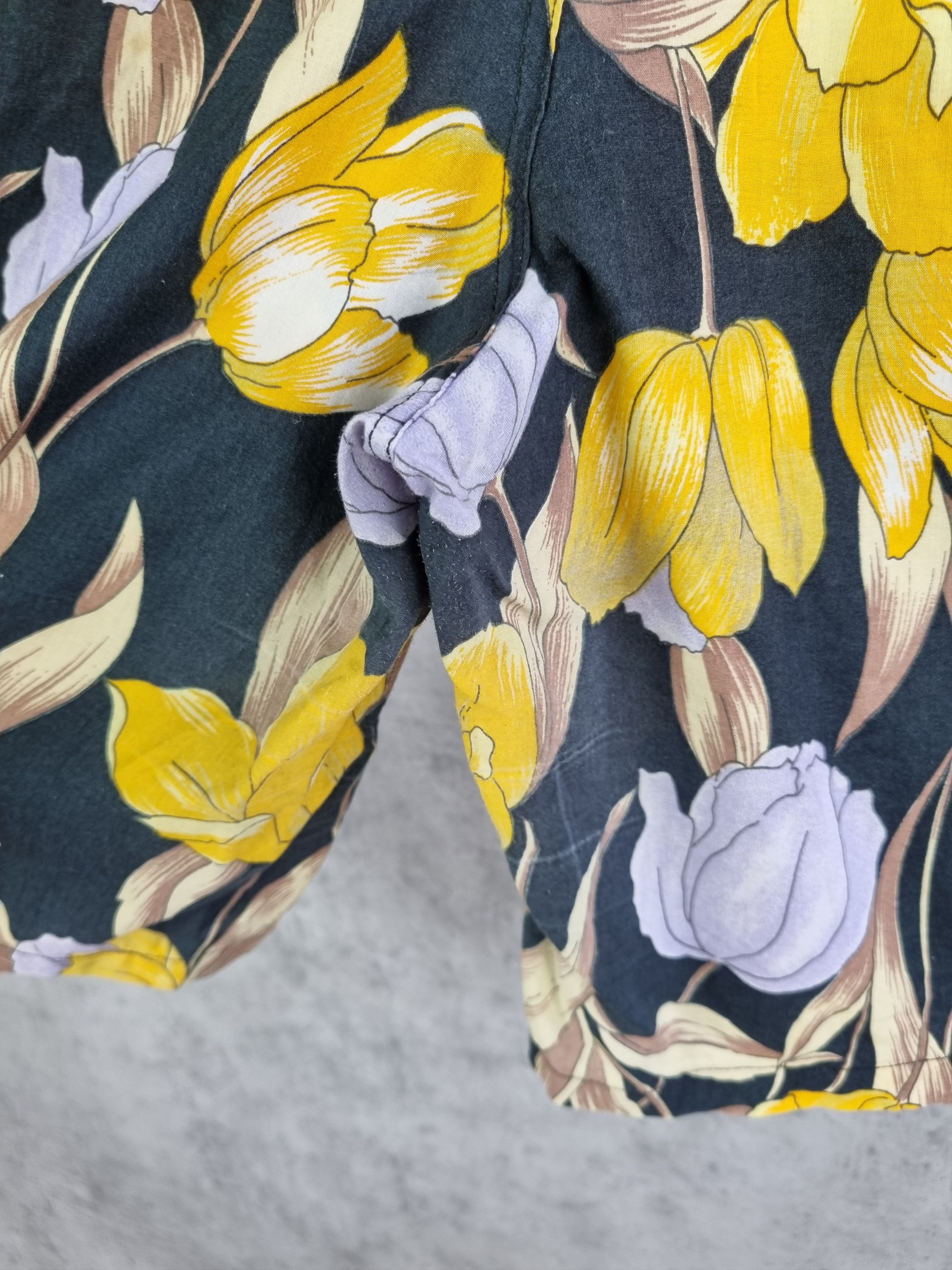 Paradise Rare All Over Flowers Print Hawaiian Shorts Size US 32 / EU 48 - 8 Thumbnail