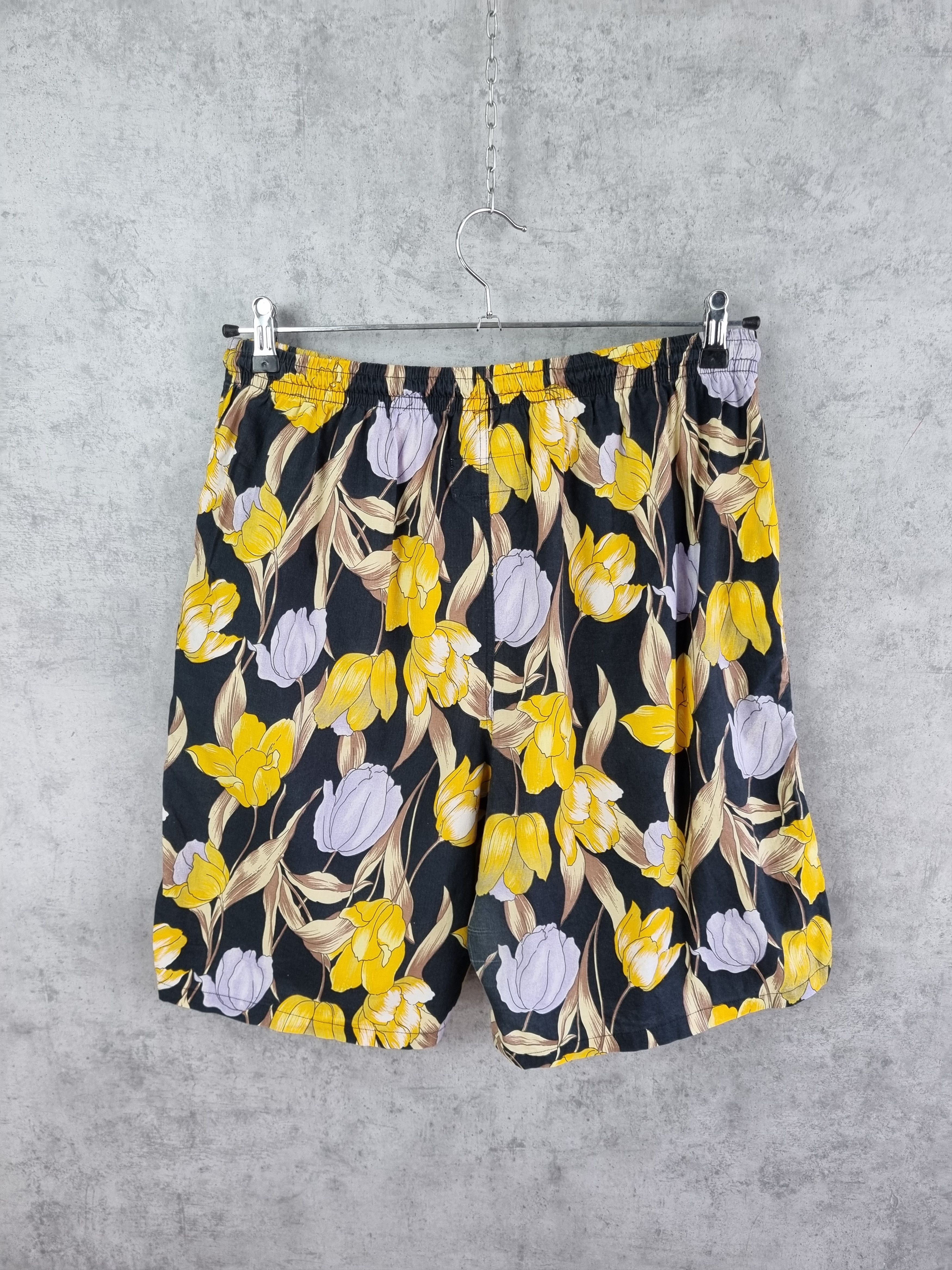 Paradise Rare All Over Flowers Print Hawaiian Shorts Size US 32 / EU 48 - 2 Thumbnail