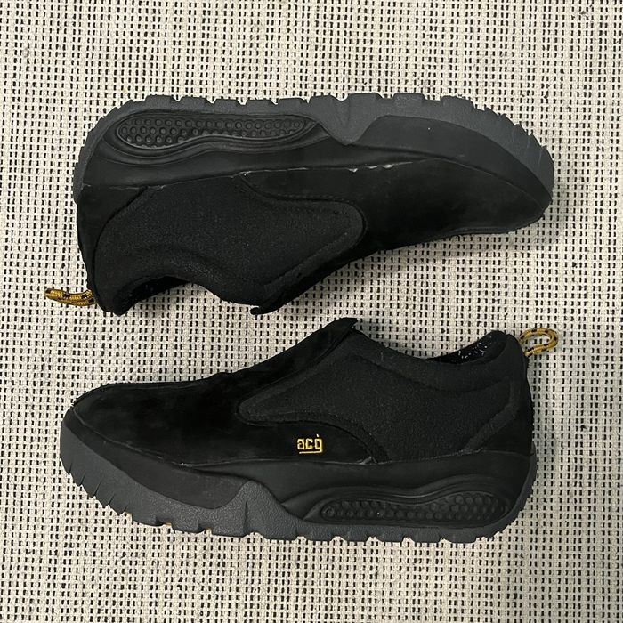 acg slip on