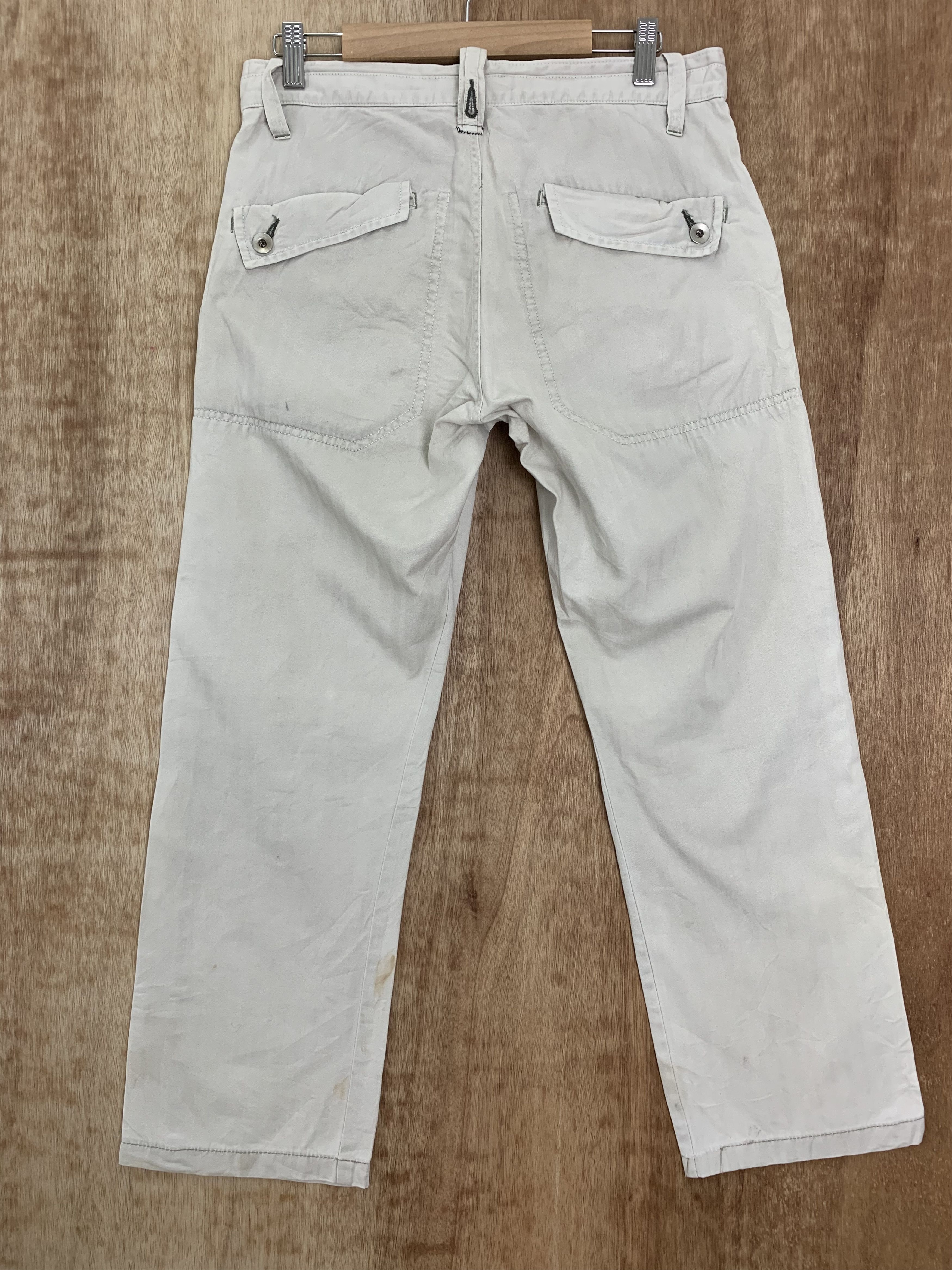 Japanese Brand Casual Bush Pants Red Button Vintage Japanese Branded Style Size US 29 - 2 Thumbnail