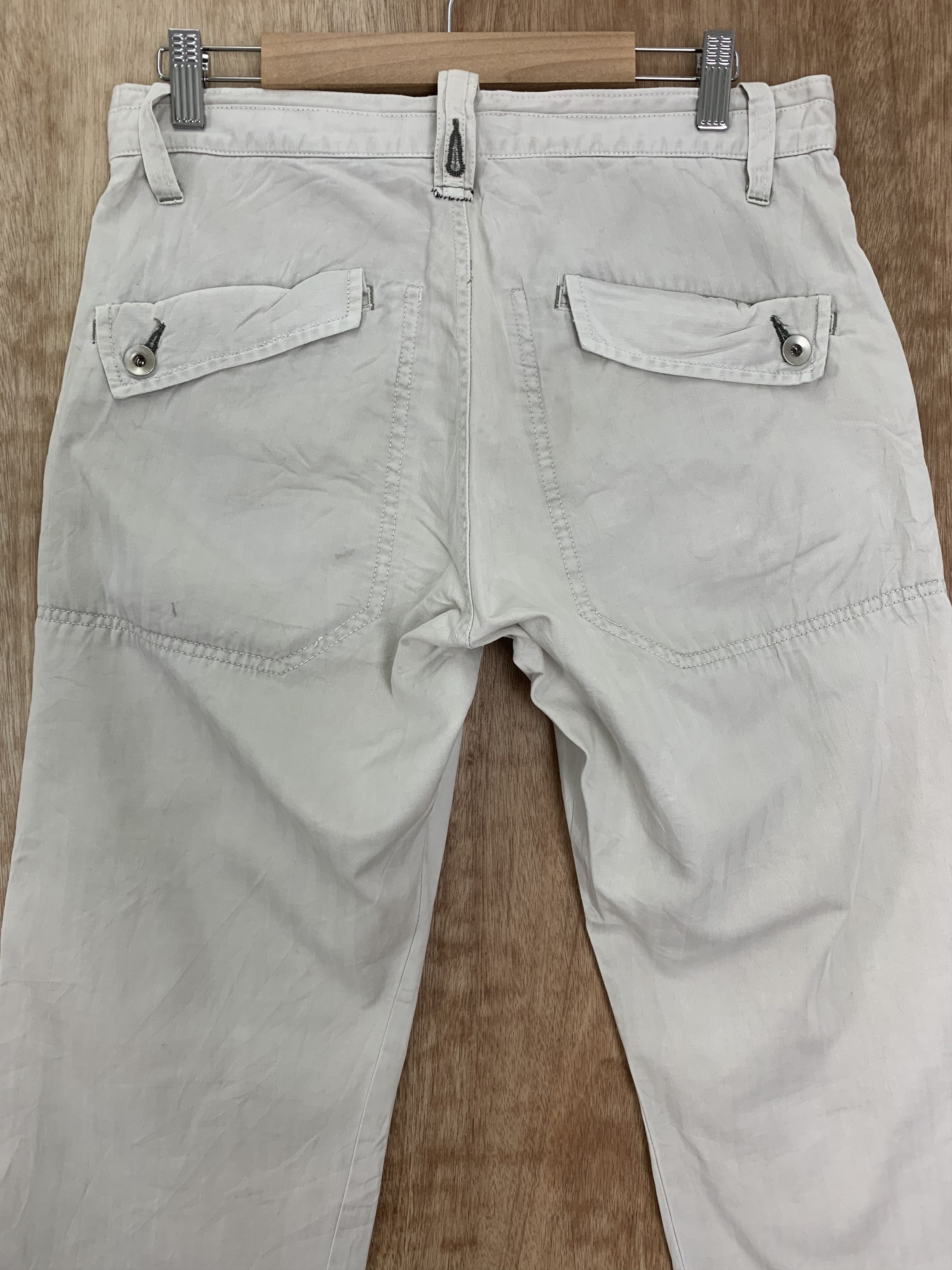 Japanese Brand Casual Bush Pants Red Button Vintage Japanese Branded Style Size US 29 - 10 Thumbnail