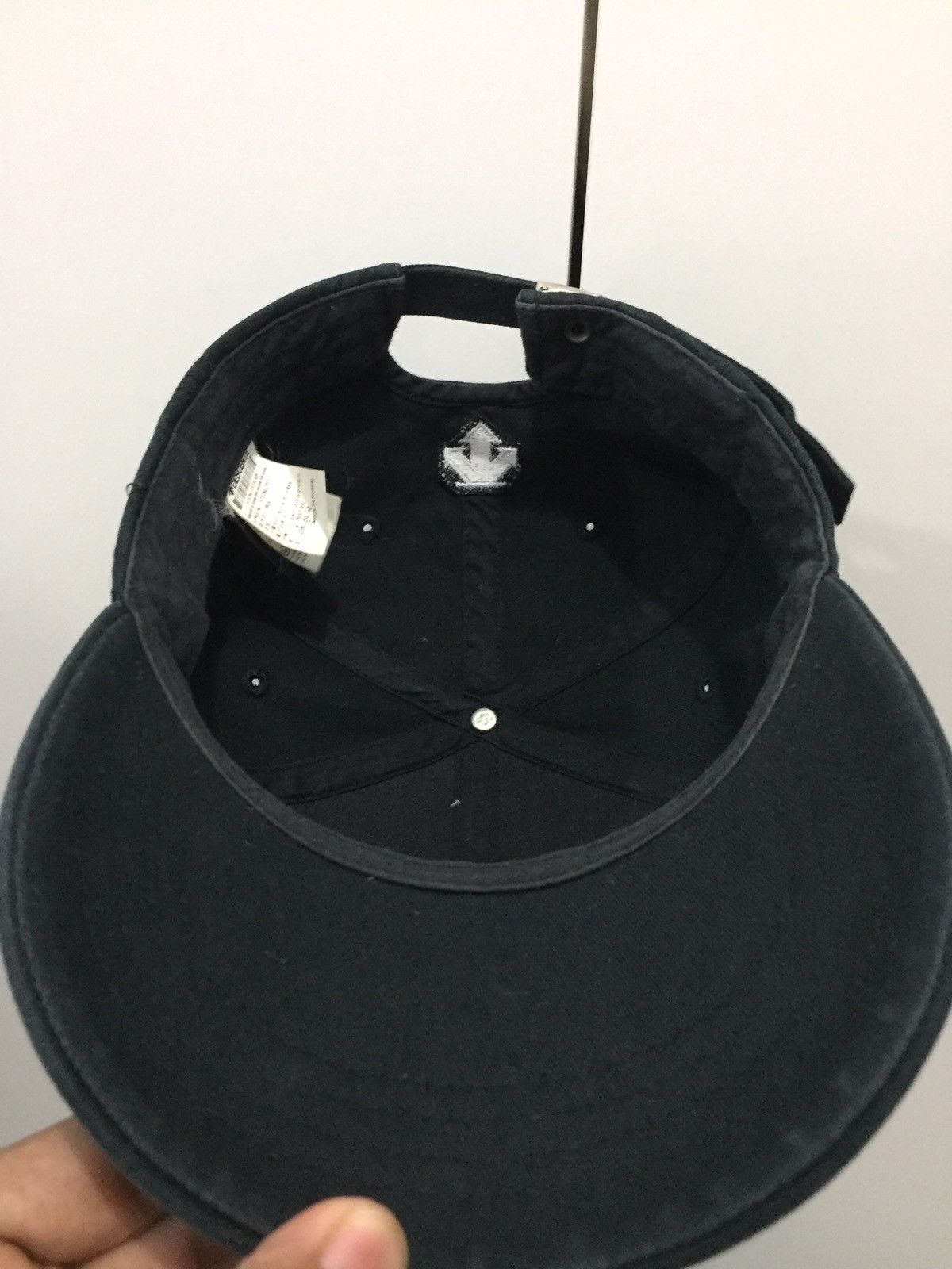 Descente Descente Black Japan Streetwear Hat Size ONE SIZE - 10 Thumbnail
