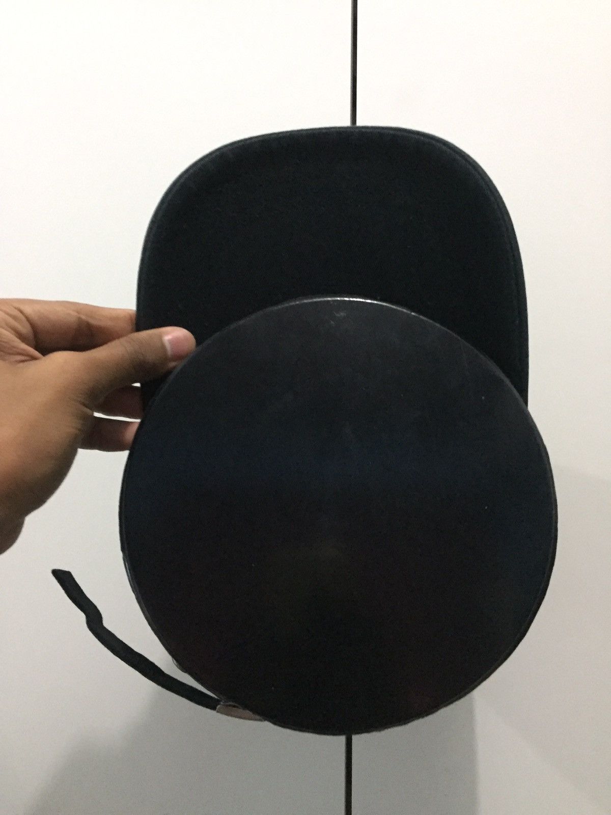 Descente Descente Black Japan Streetwear Hat Size ONE SIZE - 8 Thumbnail