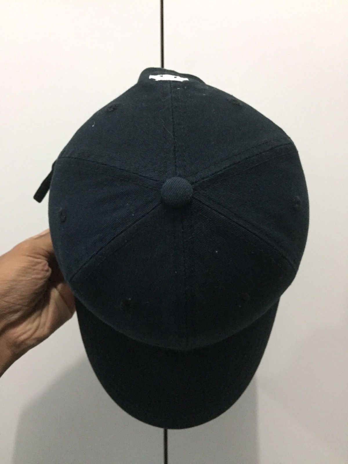 Descente Descente Black Japan Streetwear Hat Size ONE SIZE - 7 Thumbnail
