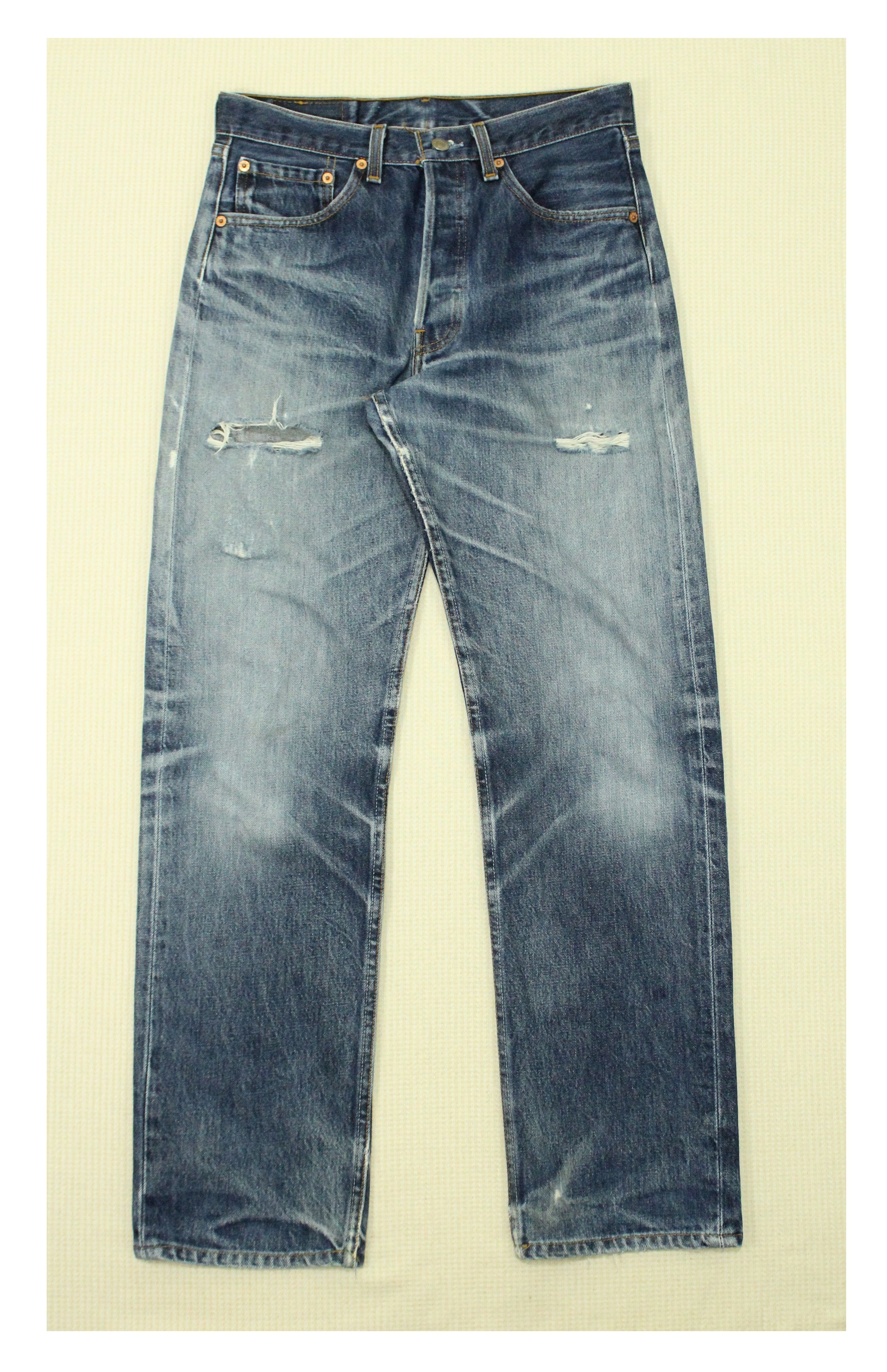 Levi's Vintage 90s LEVIS 501xx Jeans Distressed Denim Grunge 1999 Size US 32 / EU 48 - 1 Thumbnail