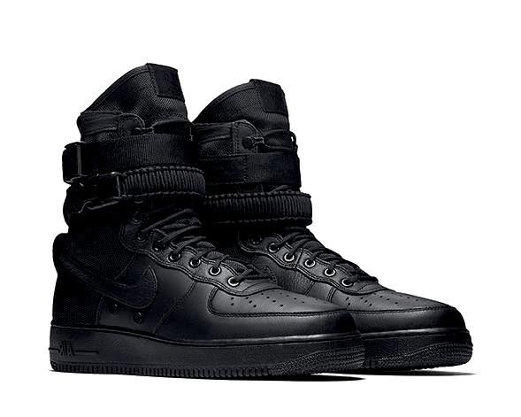 RARE 2017 Nike Air Force 1 Boot Size 9.5 Black