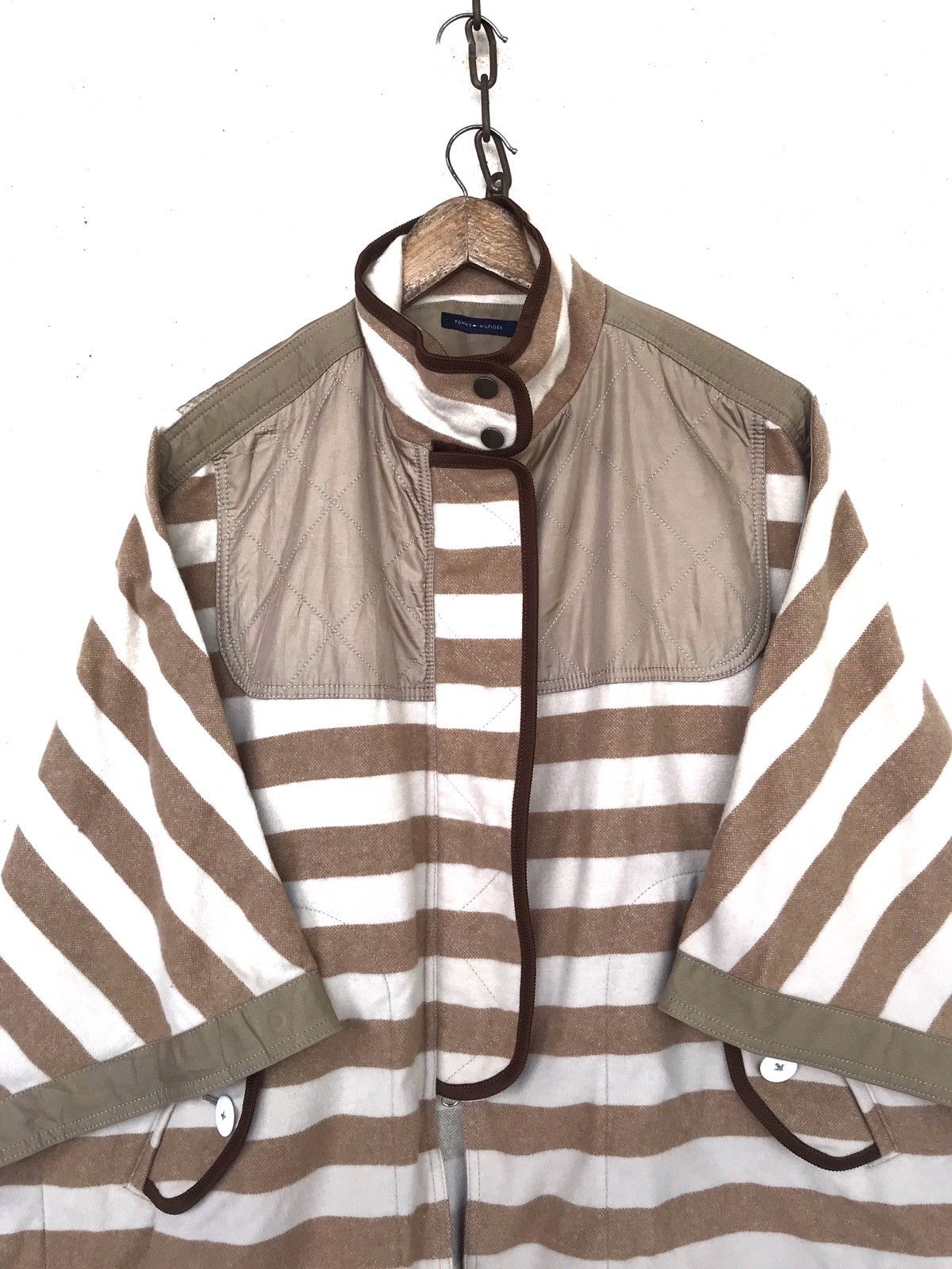 Japanese Brand × Tommy Hilfiger Vintage Tommy Poncho Oversized Stripe Size ONE SIZE - 8 Thumbnail