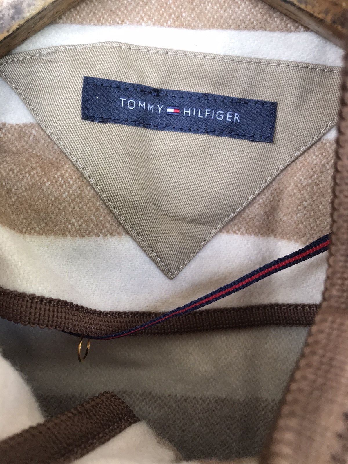 Japanese Brand × Tommy Hilfiger Vintage Tommy Poncho Oversized Stripe Size ONE SIZE - 12 Thumbnail