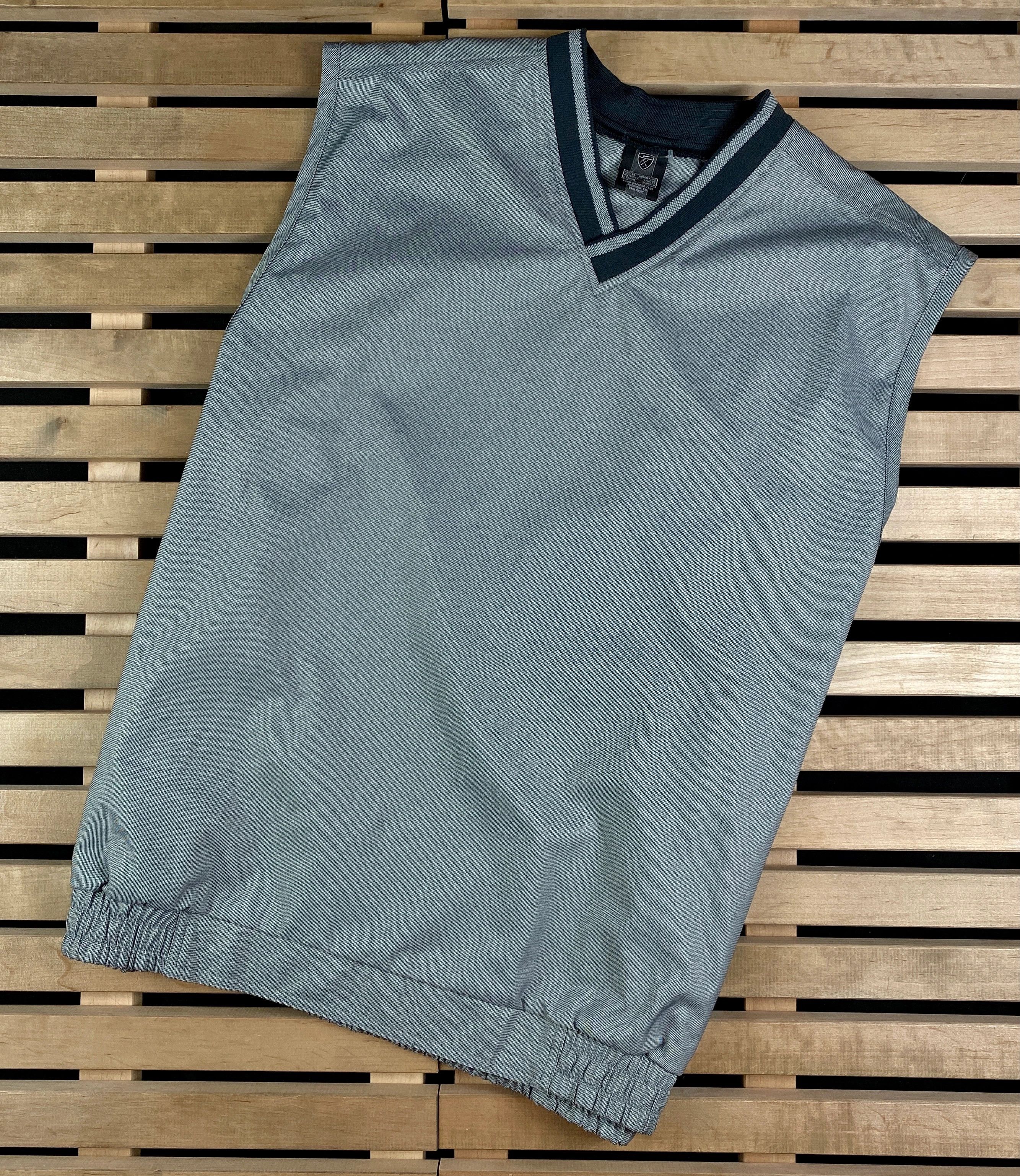 Nike × Vintage Mens Vest Weistcoat Nike Vintage Size XL Size US XL / EU 56 / 4 - 1 Thumbnail
