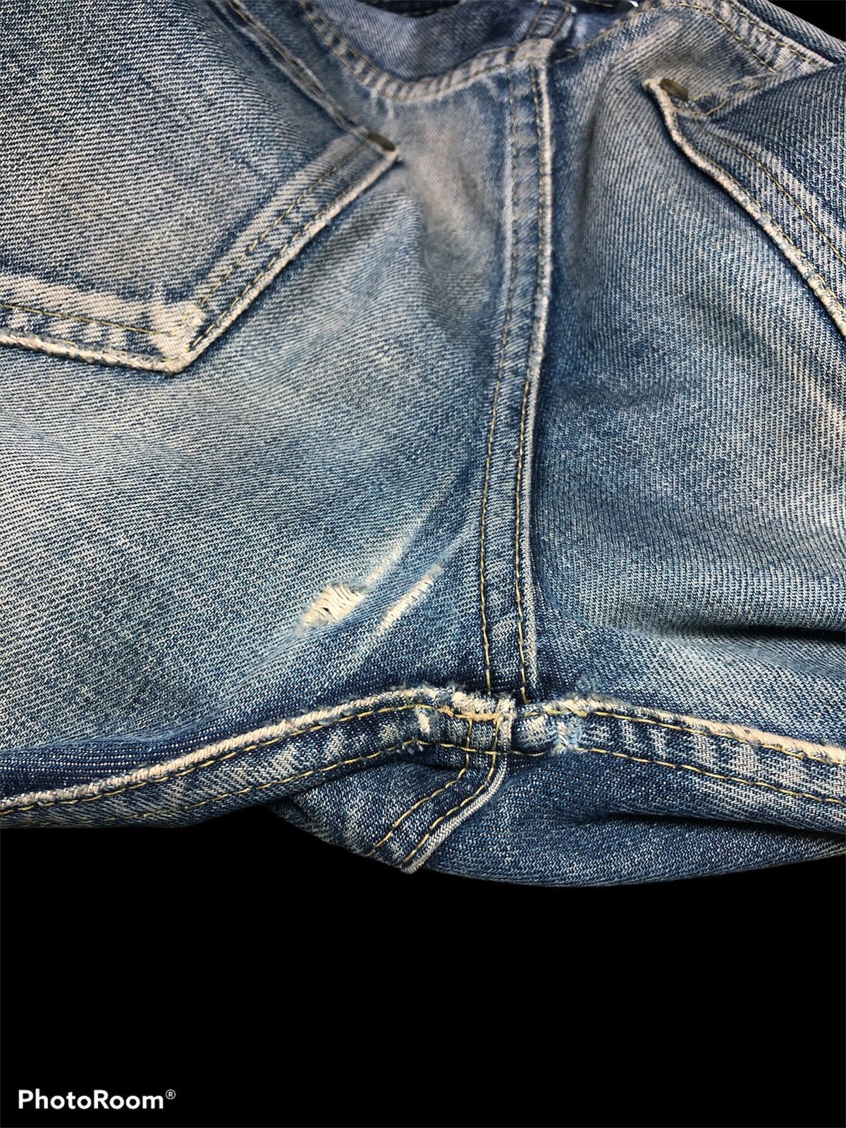 Japanese Brand SLIM FIT⚡️⚡️RNA INC BLEACH DISTRESSED DENIM Size US 31 - 8 Thumbnail