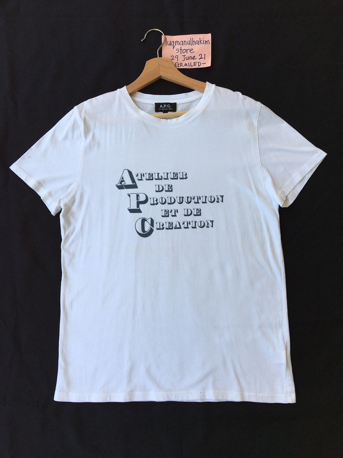 A.P.C. Rare A.P.C Big Logo Spellout Tshirt Size US S / EU 44-46 / 1 - 2 Thumbnail