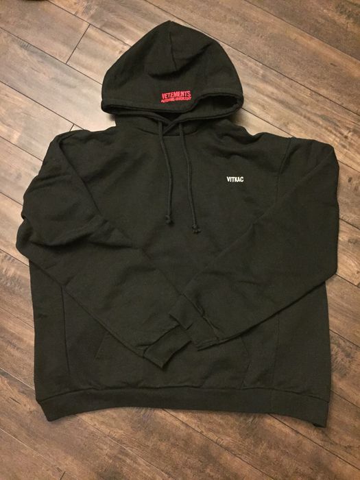 Vetements hotsell ufo hoodie