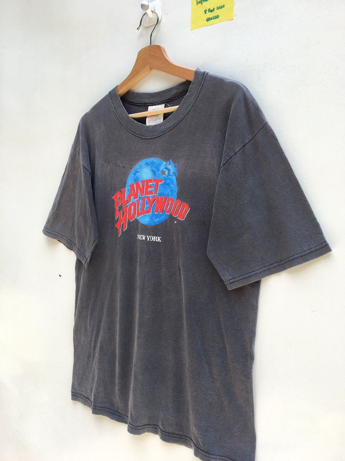 Planet Hollywood Vintage 90s Planet Hollywood New York Tshirt Size US M / EU 48-50 / 2 - 4 Thumbnail
