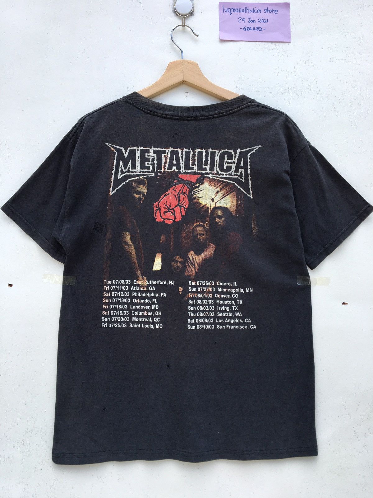 Band Tees Rare Vintage 2003 Metallica Concert Tour Tshirt Size US M / EU 48-50 / 2 - 15 Thumbnail