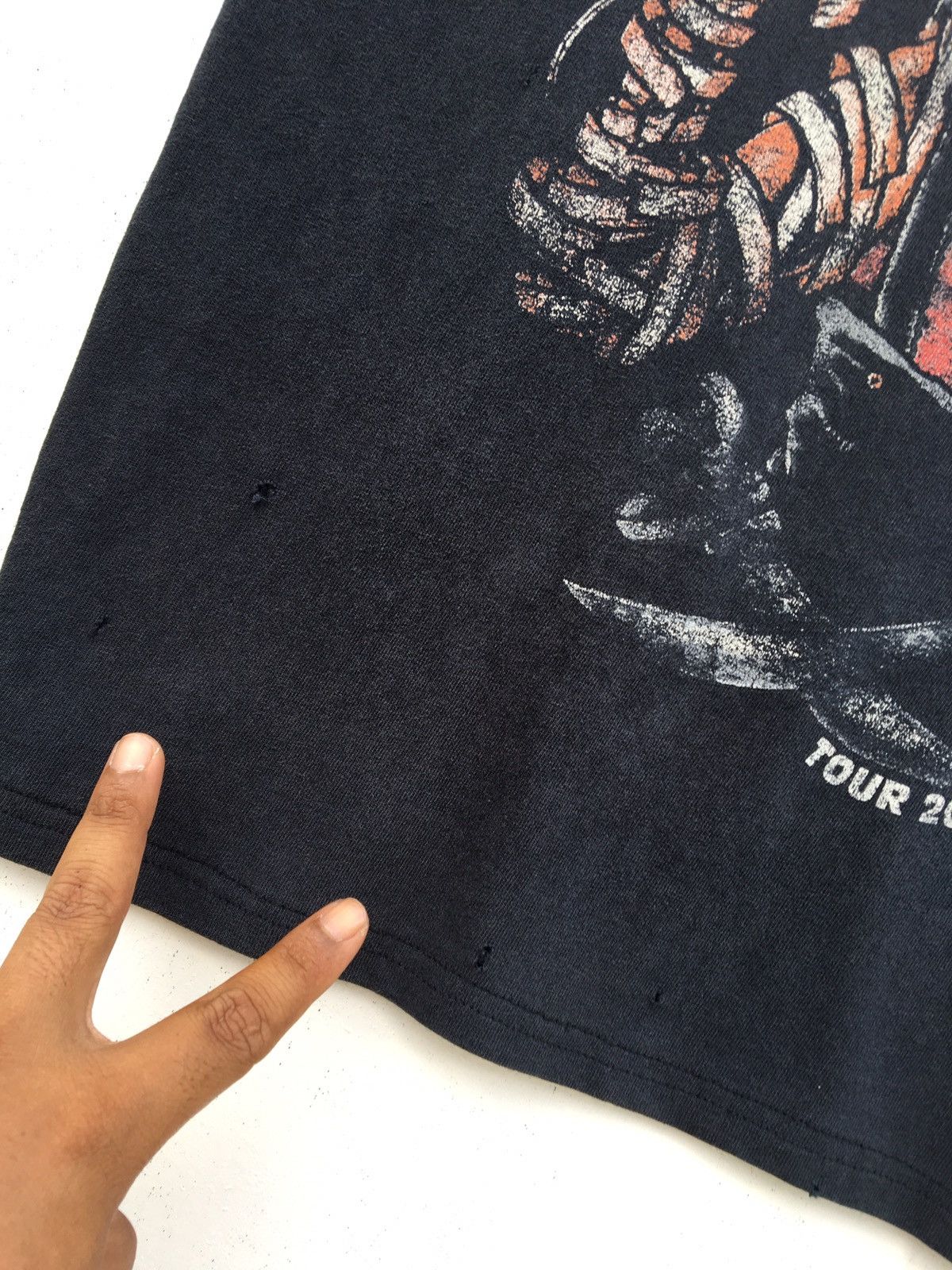 Band Tees Rare Vintage 2003 Metallica Concert Tour Tshirt Size US M / EU 48-50 / 2 - 6 Thumbnail