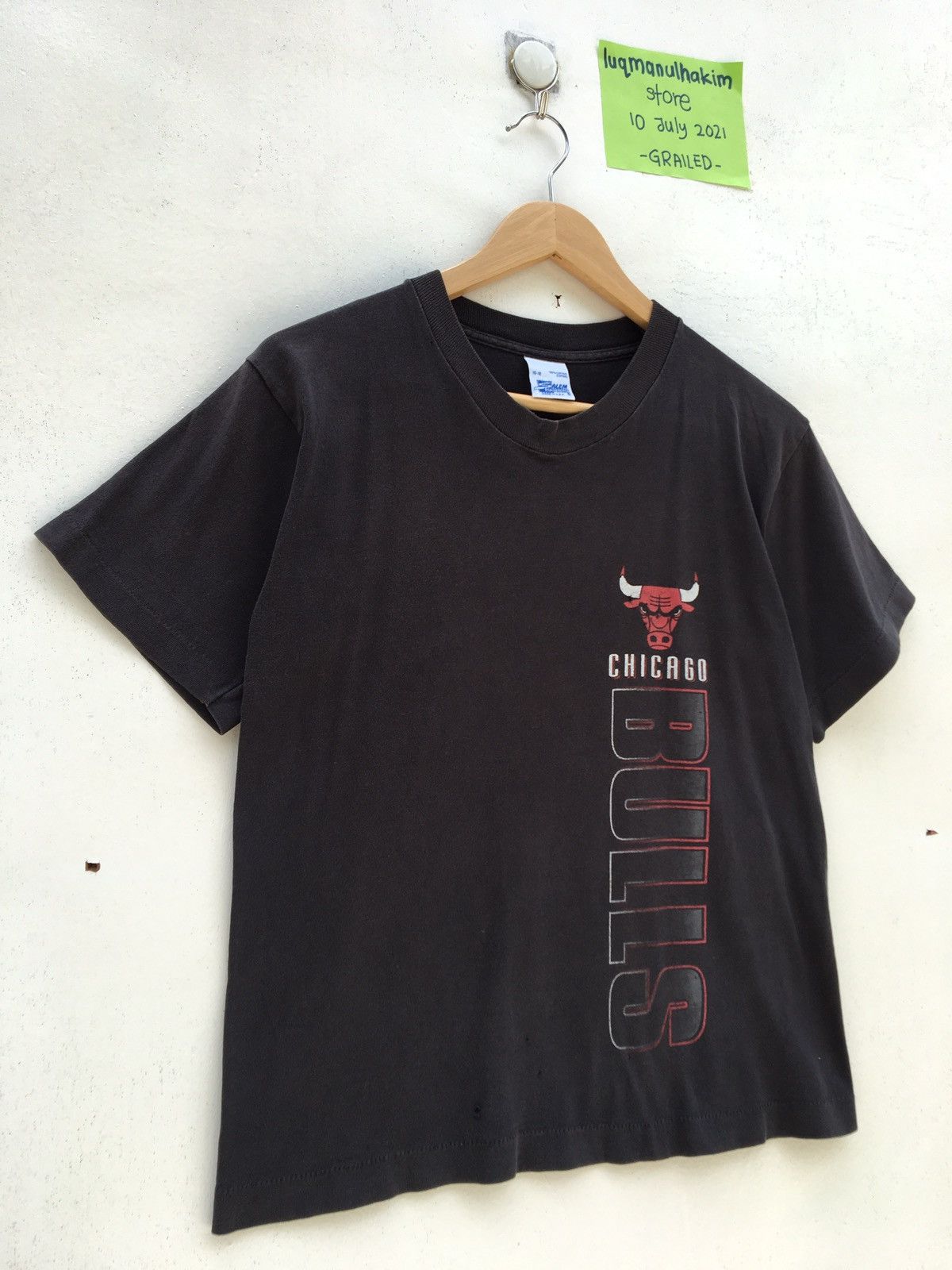NBA Vintage Chicago Bulls NBA Biglogo Tshirt Size S / US 4 / IT 40 - 10 Thumbnail