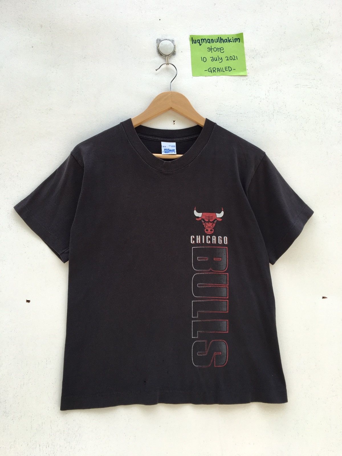 NBA Vintage Chicago Bulls NBA Biglogo Tshirt Size S / US 4 / IT 40 - 9 Thumbnail