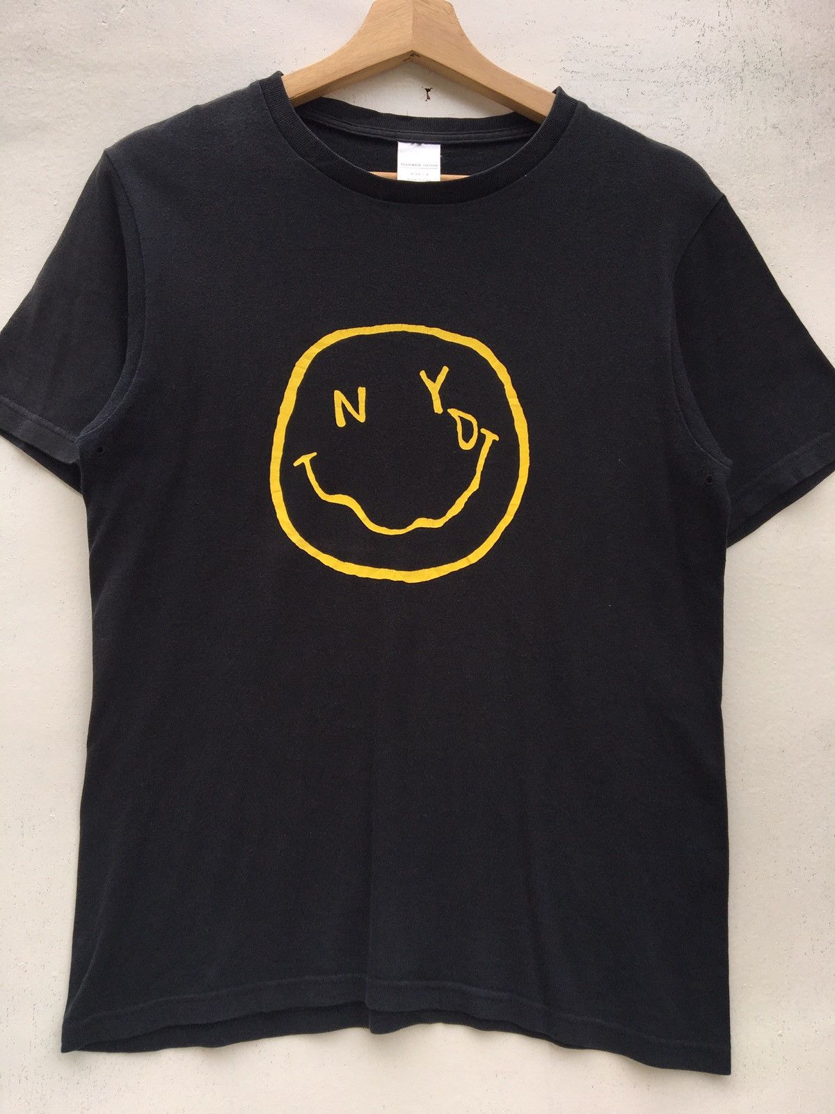 Number (N)ine Rare Vintage Number Nine Nirvana Smiley Face Tshirt Size US S / EU 44-46 / 1 - 5 Thumbnail