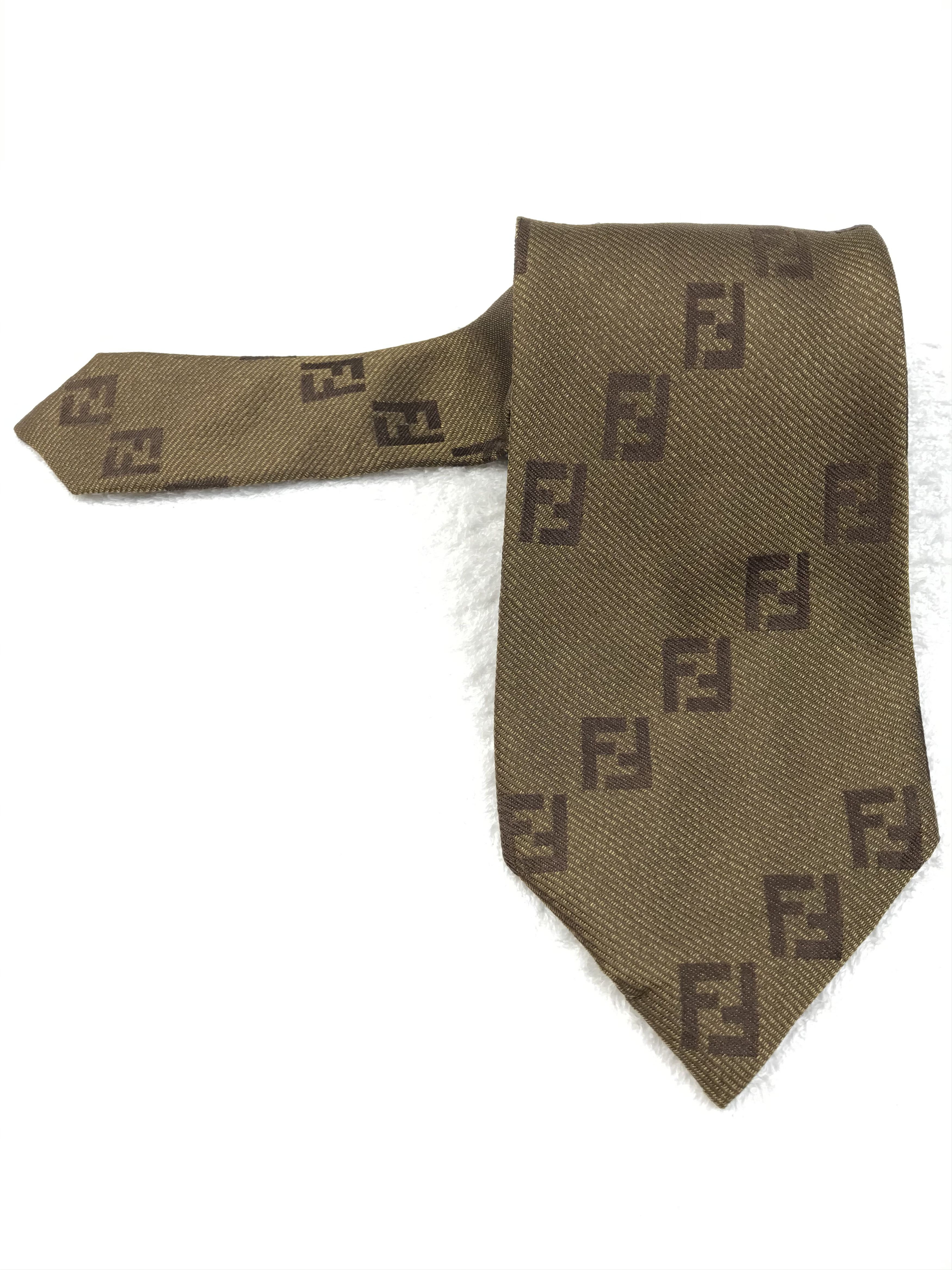 fendi neck tie