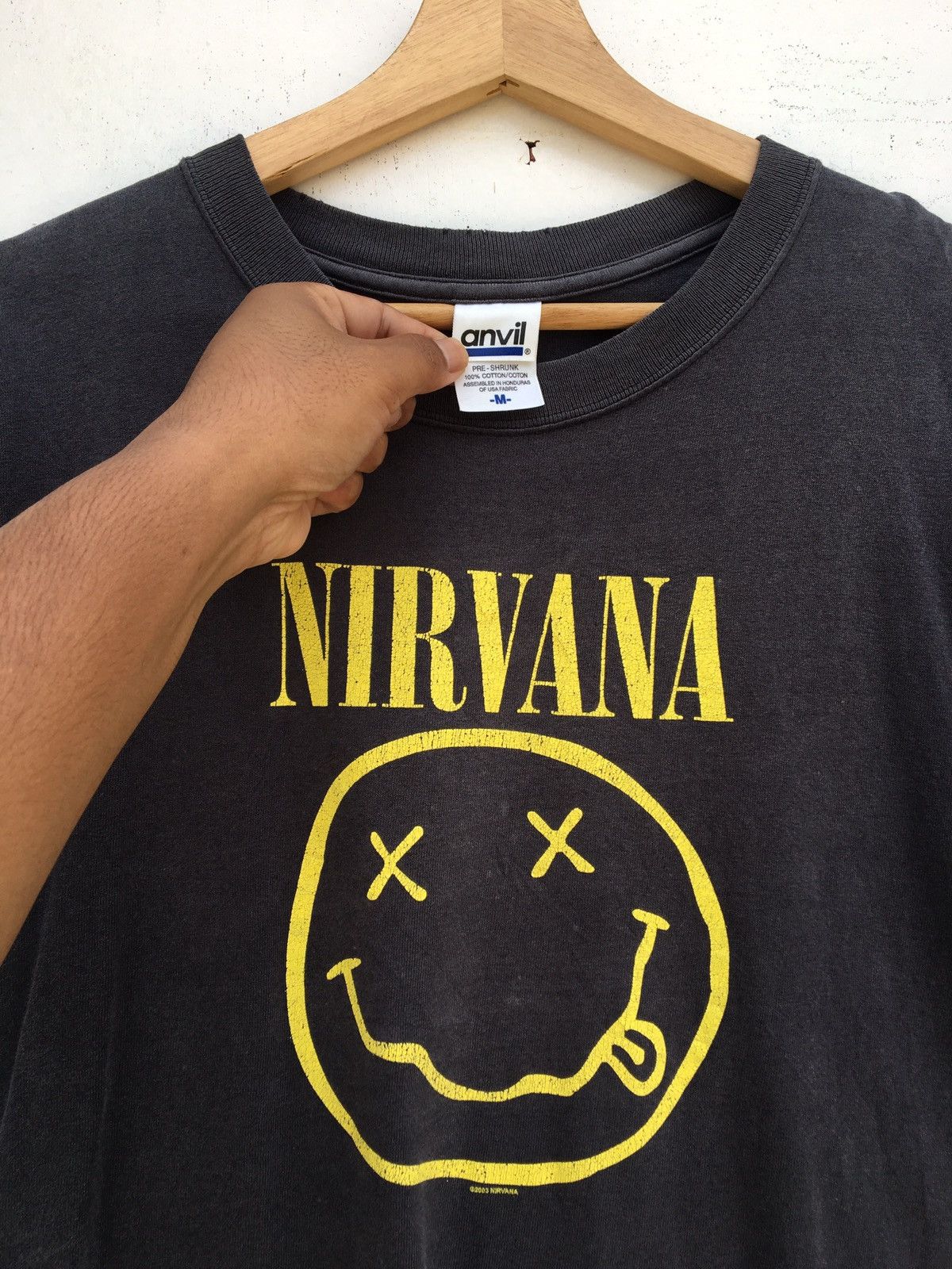 Band Tees Vintage Nirvana Kurt Cobain 2003 Anvil Tag Size US M / EU 48-50 / 2 - 5 Thumbnail
