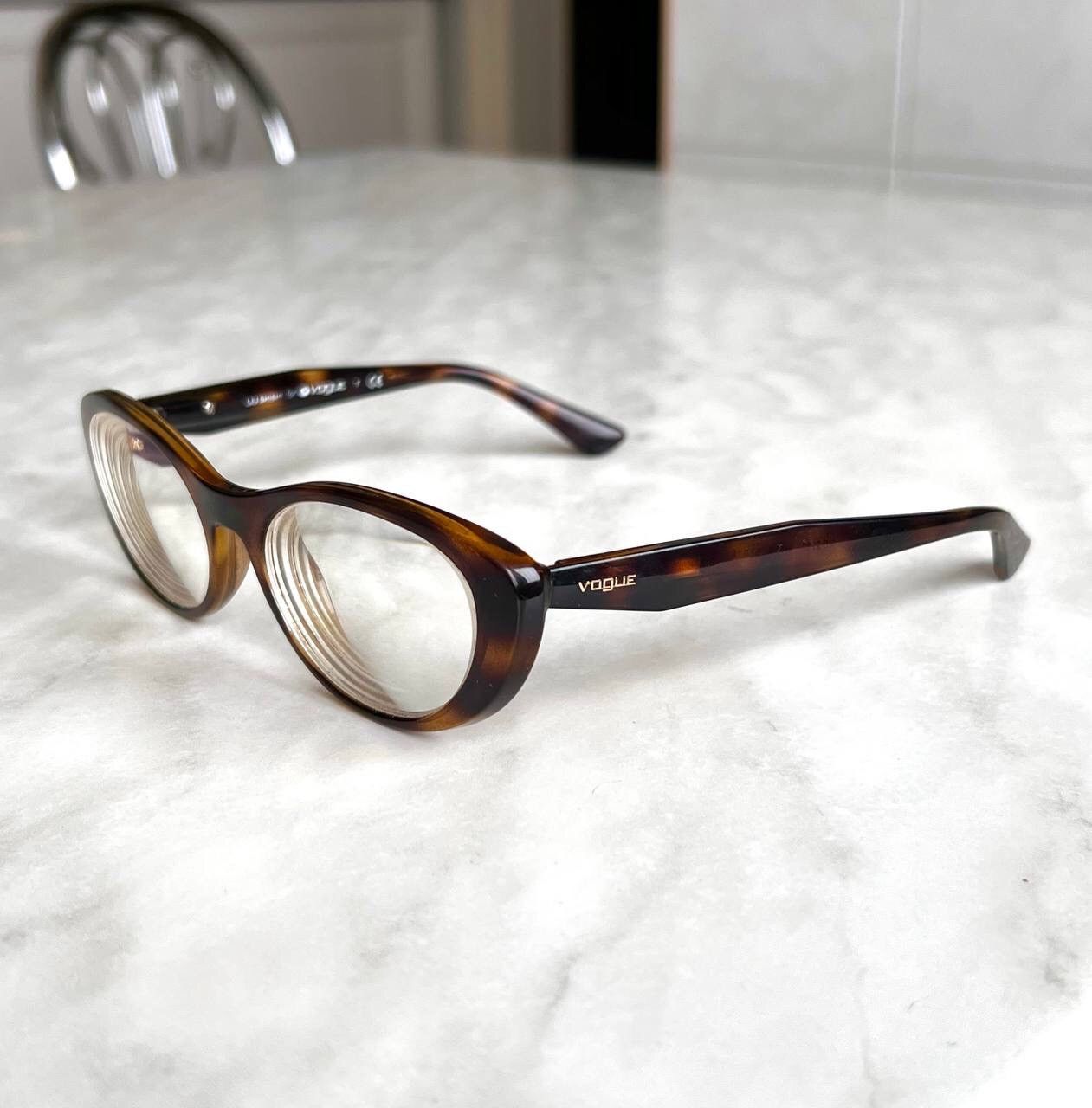 Designer × Vogue Vogue Eyewear Eyeglasses Vintage Brown Oval Frame Size ONE SIZE - 1 Thumbnail