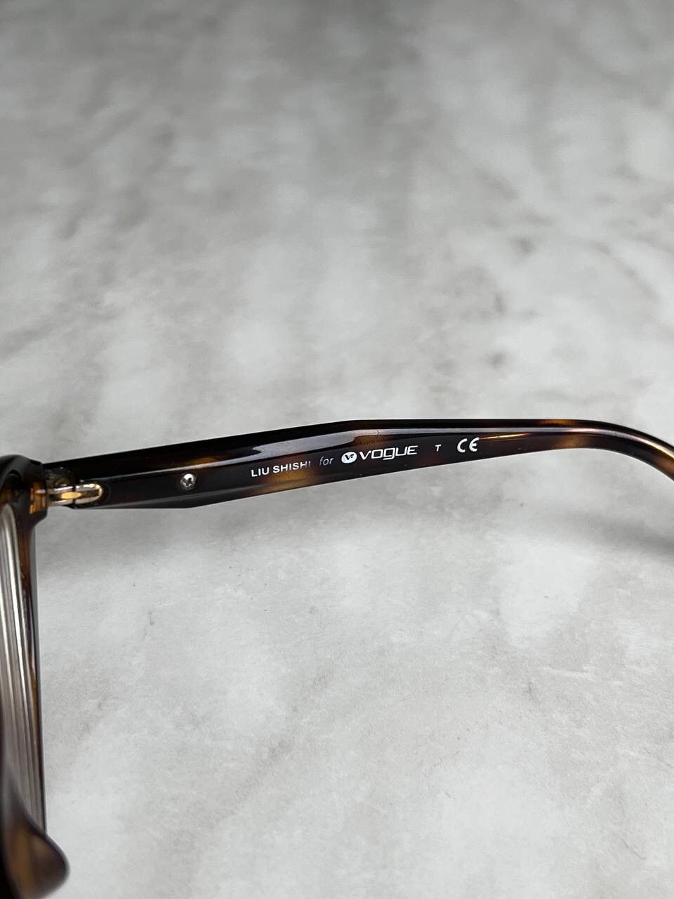 Designer × Vogue Vogue Eyewear Eyeglasses Vintage Brown Oval Frame Size ONE SIZE - 3 Thumbnail