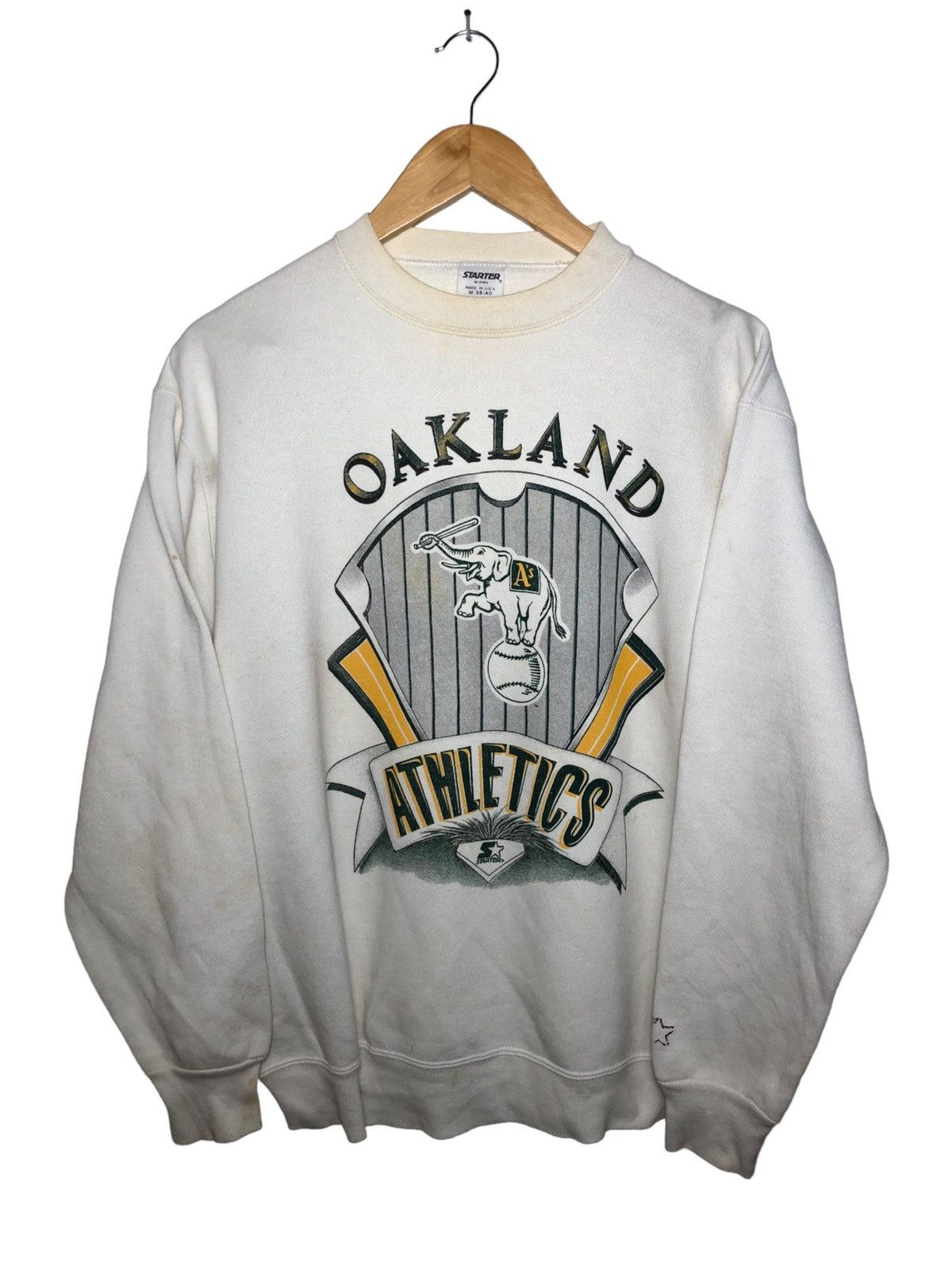 image of Oakland Raiders x Starter Vintage Starter Oakland Sweatshirt Jumper in White, Men's (Size Medium)