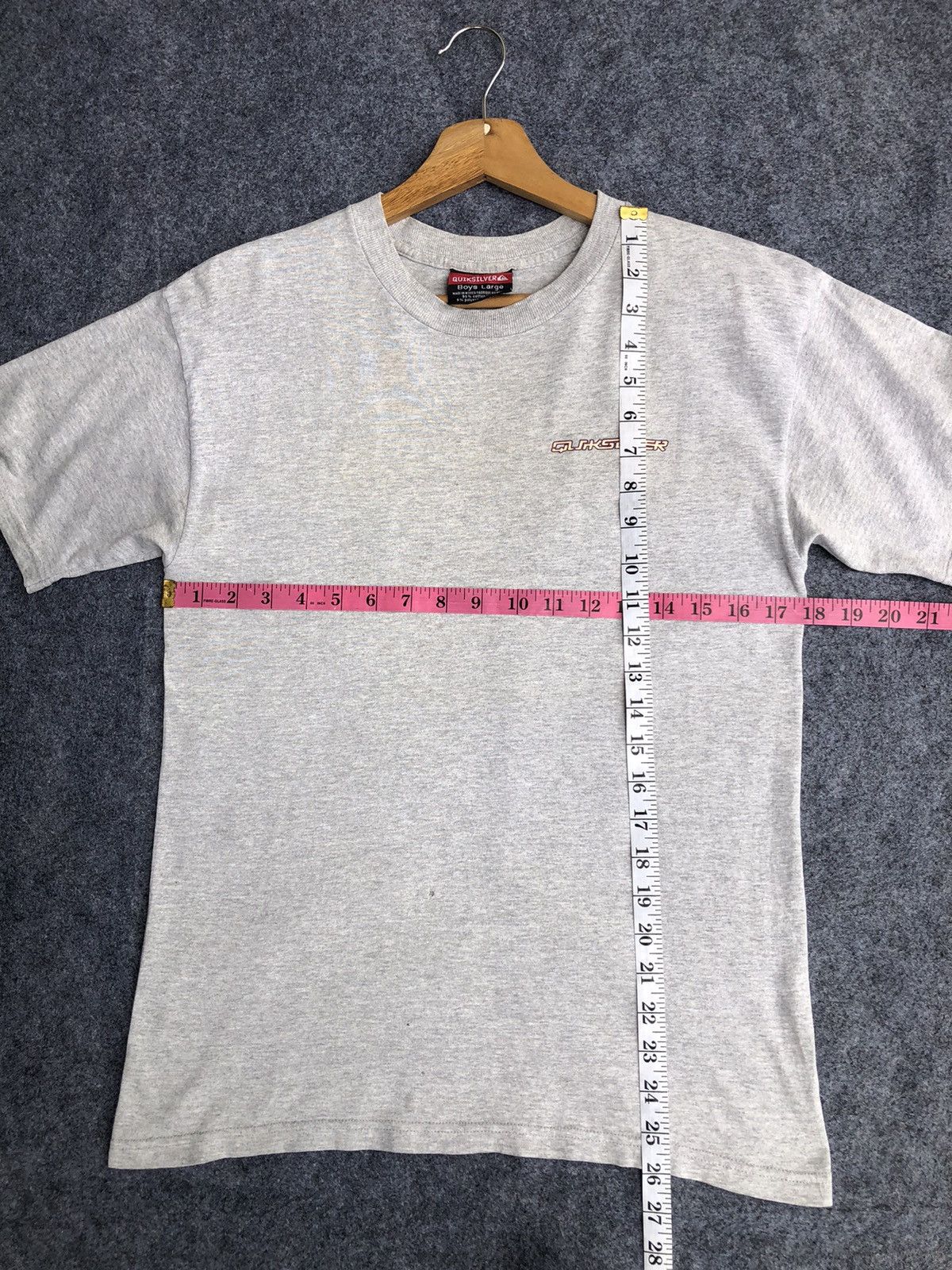 Quiksilver Rare🔥Vintage Quiksilver Surfboarding T shirt Size US S / EU 44-46 / 1 - 11 Thumbnail