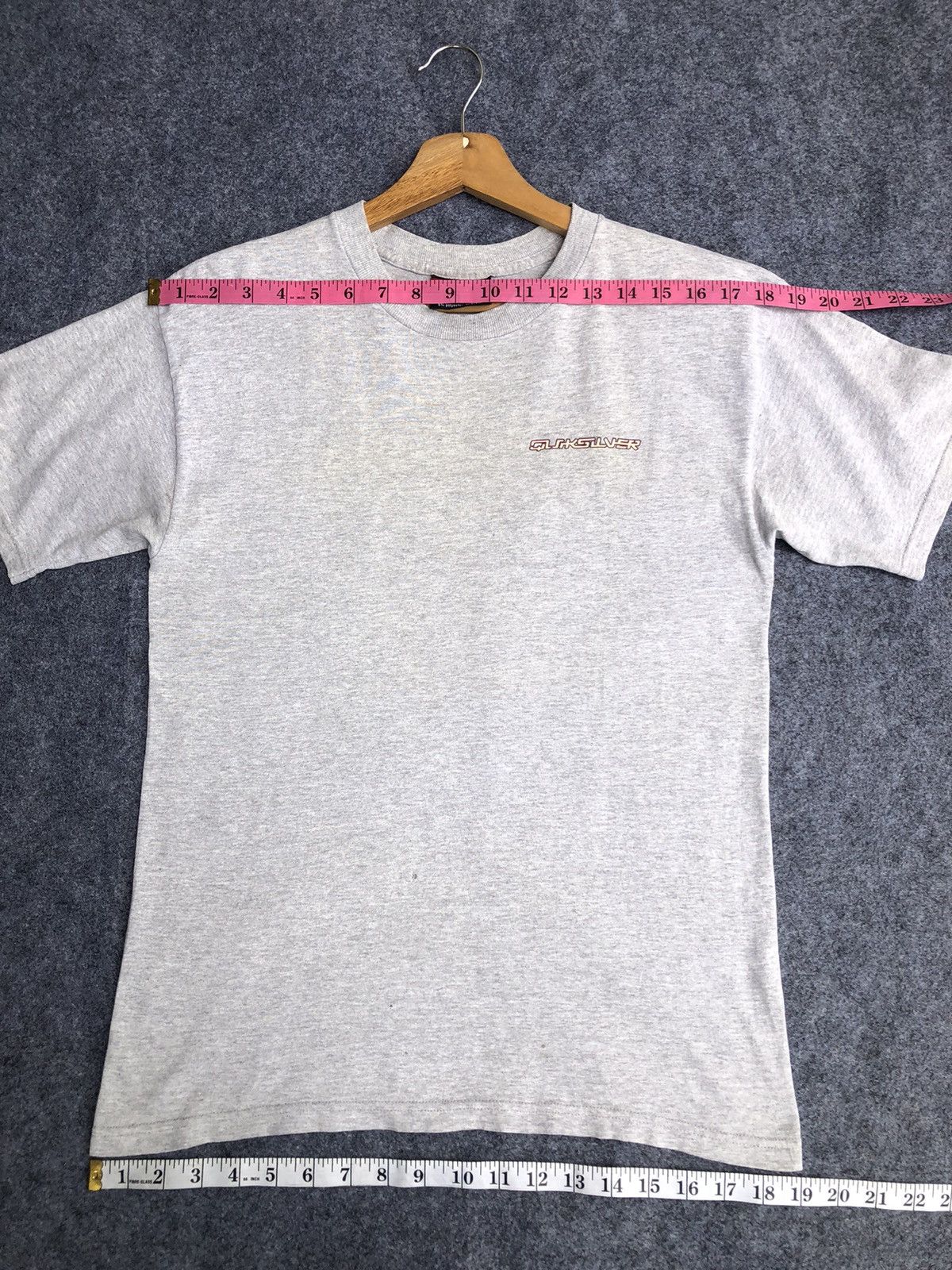 Quiksilver Rare🔥Vintage Quiksilver Surfboarding T shirt Size US S / EU 44-46 / 1 - 12 Thumbnail