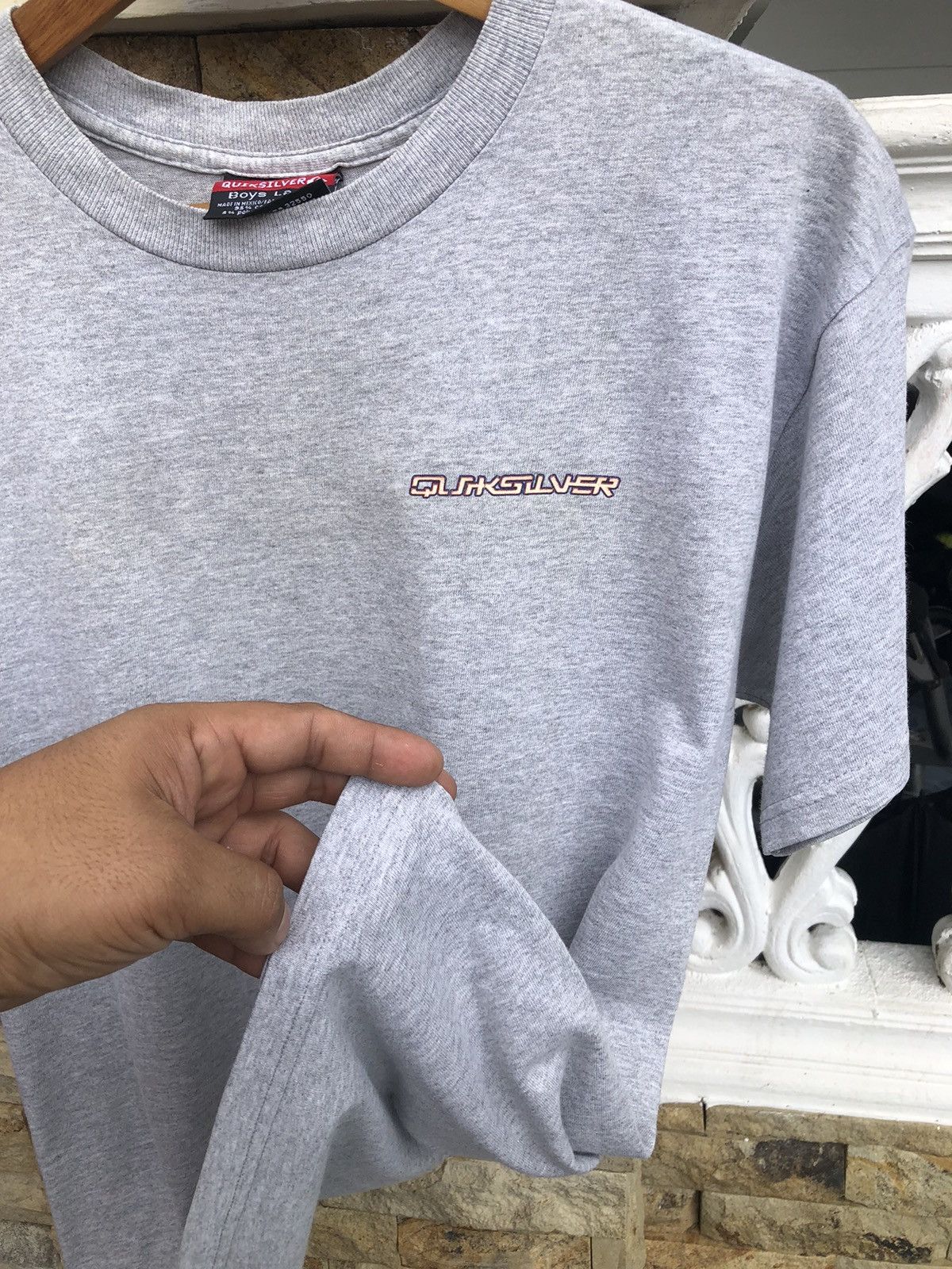 Quiksilver Rare🔥Vintage Quiksilver Surfboarding T shirt Size US S / EU 44-46 / 1 - 8 Thumbnail