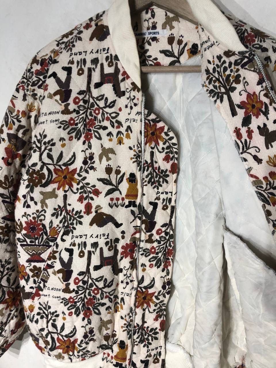 Japanese Brand Nice Fullprinted Bomber Arts de France Size US M / EU 48-50 / 2 - 3 Thumbnail