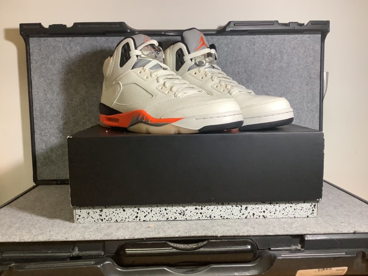 shattered backboard size 5.5