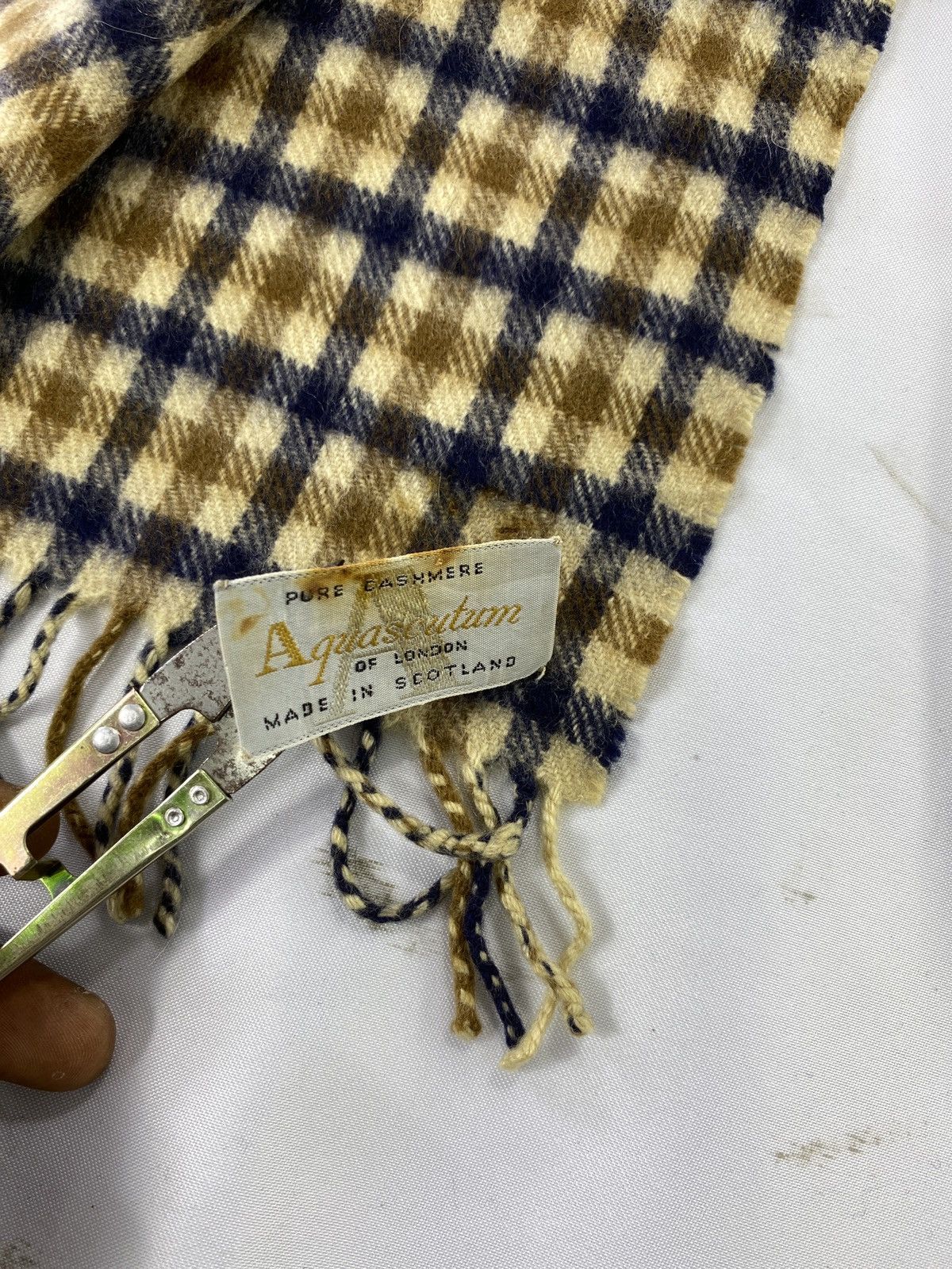 Aquascutum AQUASCUTUM CASHMERE Scarf / Muffler / Neckwear -T105 Size ONE SIZE - 5 Thumbnail