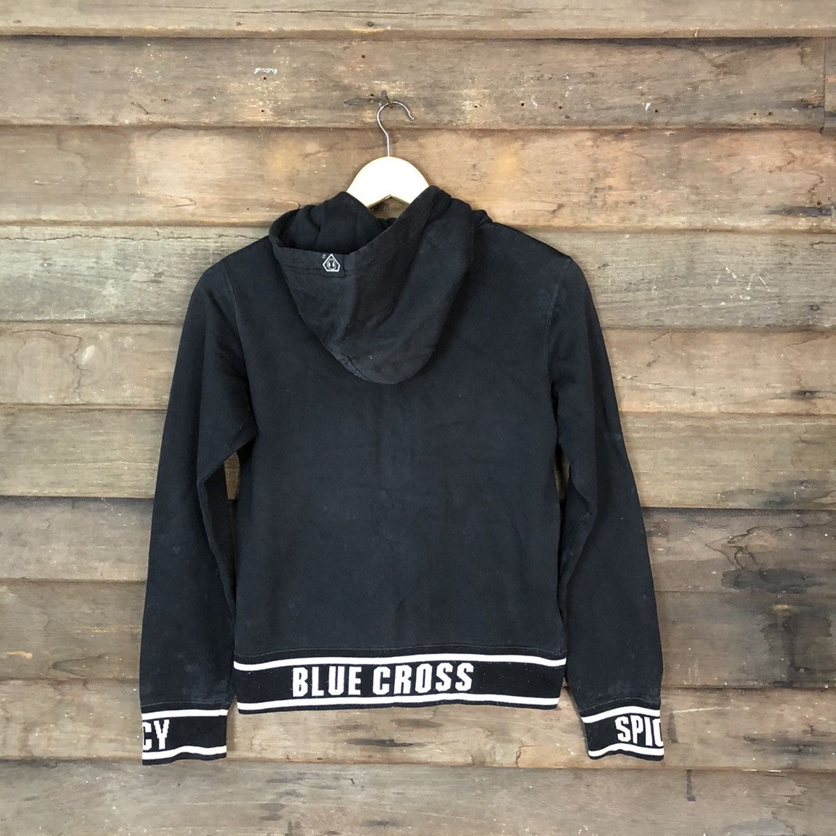 Japanese Brand Blue Cross skull Spicy Label Black Hoodie sweatshirt #4759 Size S / US 4 / IT 40 - 10 Thumbnail