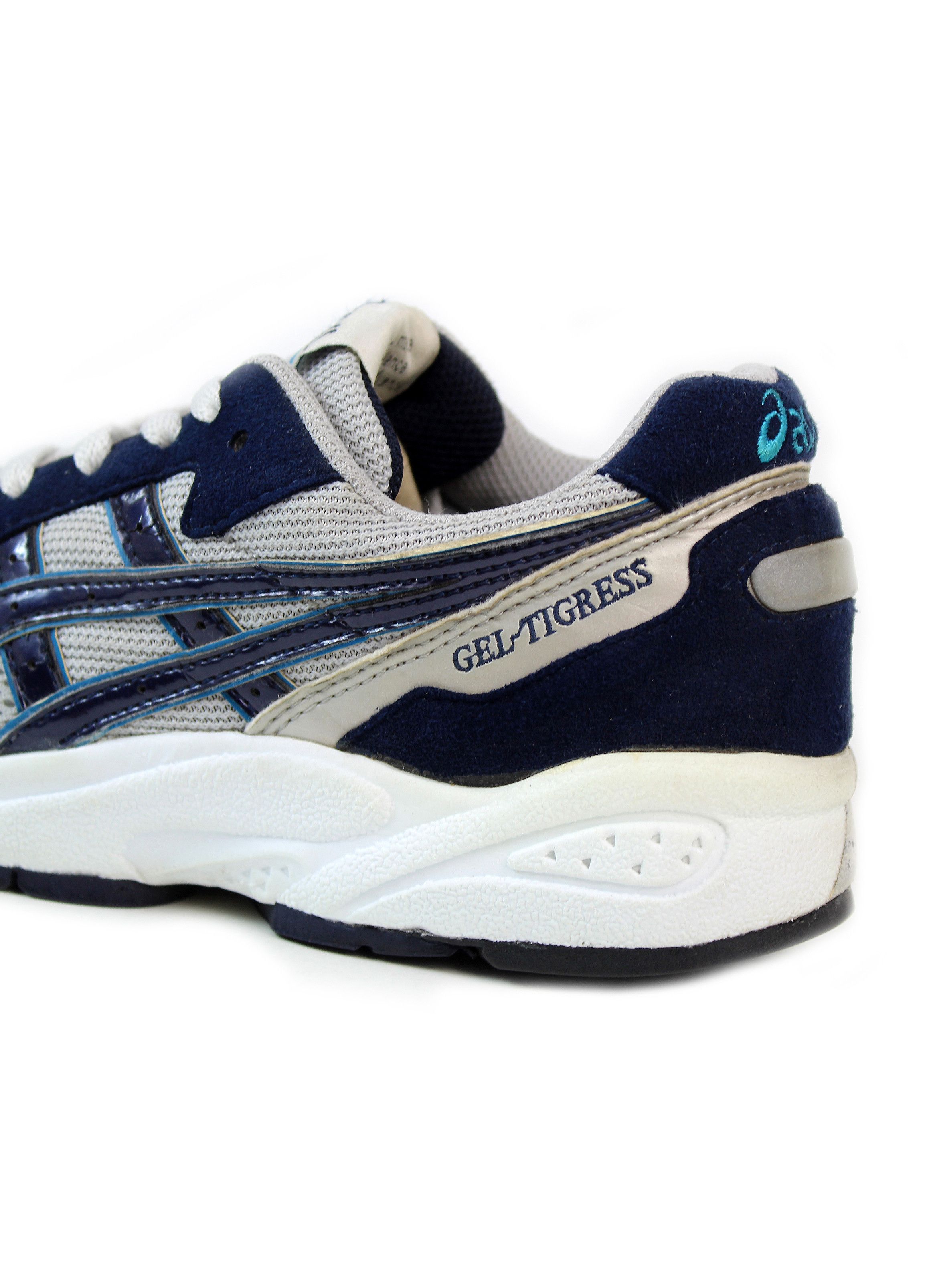 Asics 1999 90s vintage ASICS Gel Tigress sneakers kicks OG TQ974 Size US 7 / EU 40 - 3 Thumbnail