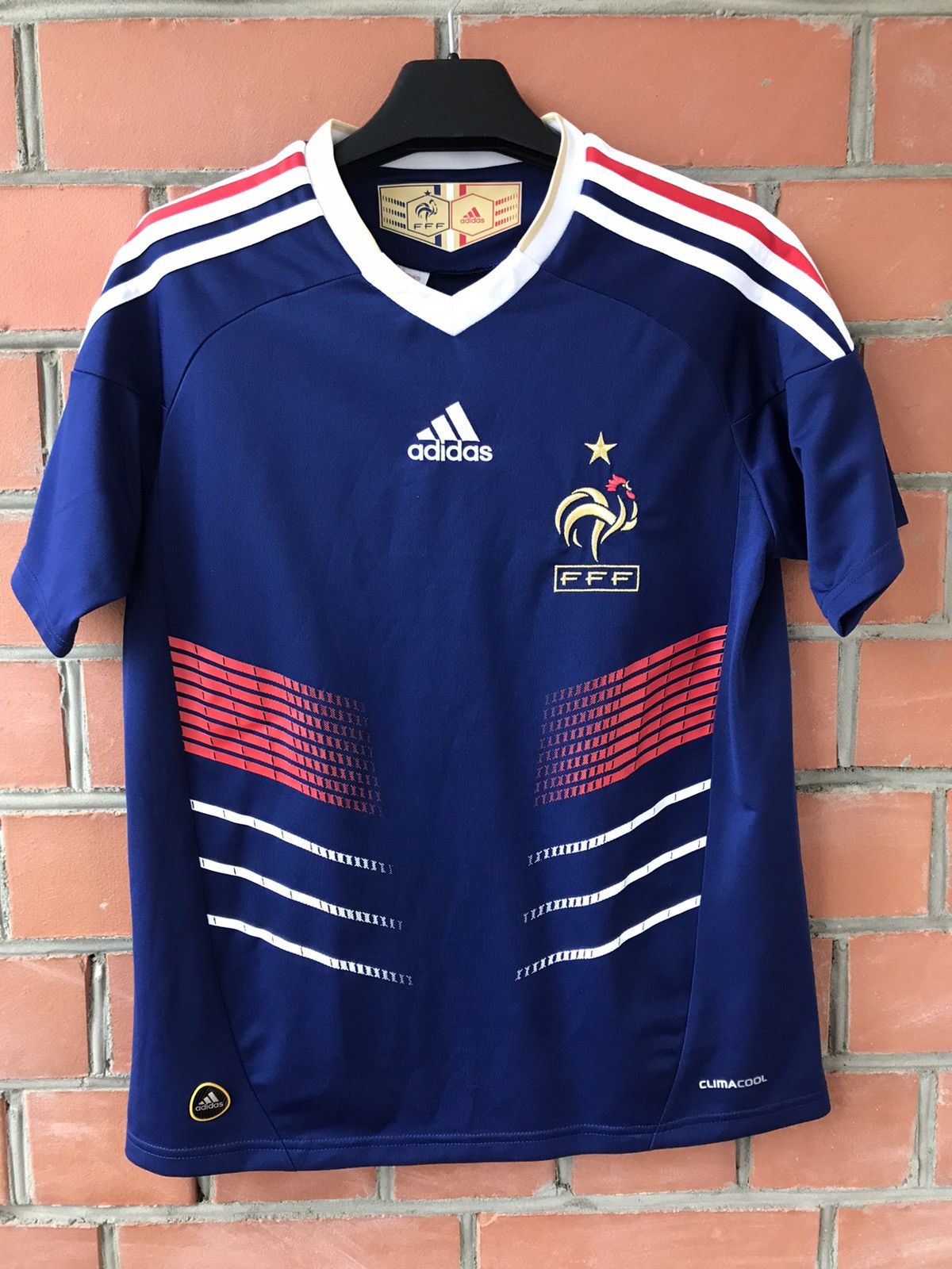 Soccer Jersey × Streetwear × Vintage France vintage jersey 2010