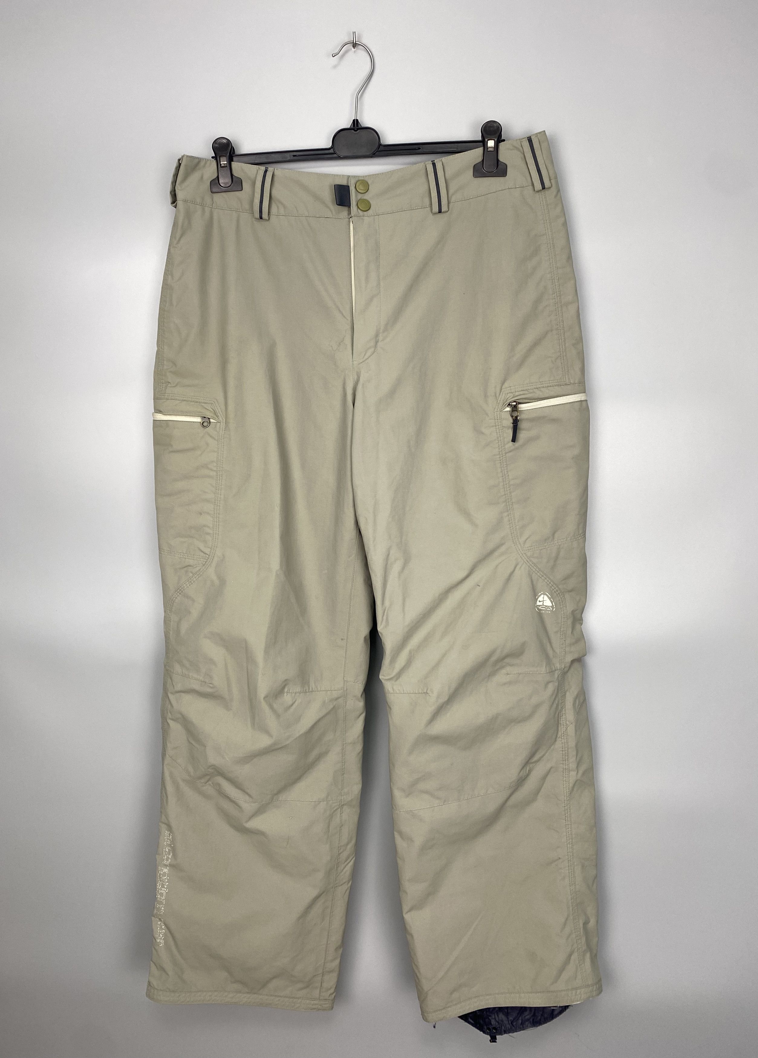 Image of Vintage Nike Acg Ski Snowboarding Outdoor Pant Size L in Beige, Men's