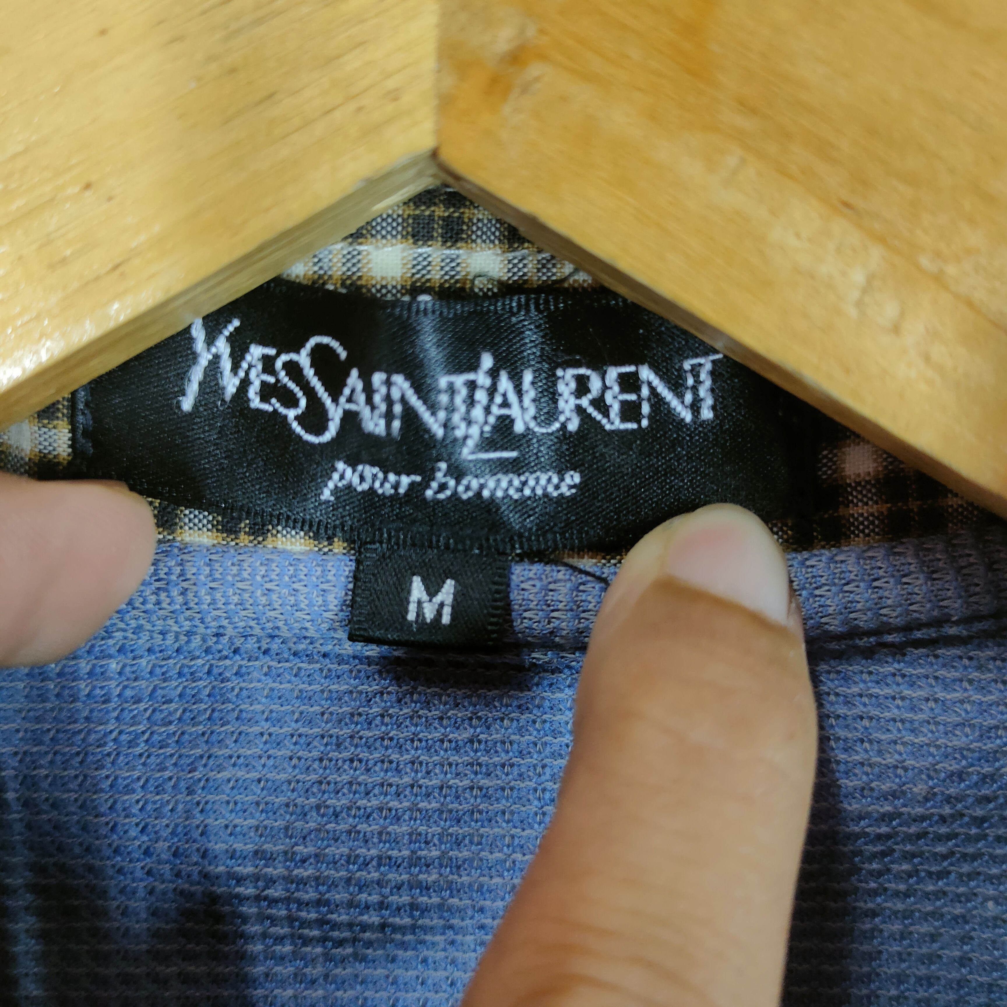 Yves Saint Laurent Vintage YSL YVES SAINT LAURENT Embroidery Logo Polo Size US M / EU 48-50 / 2 - 7 Thumbnail
