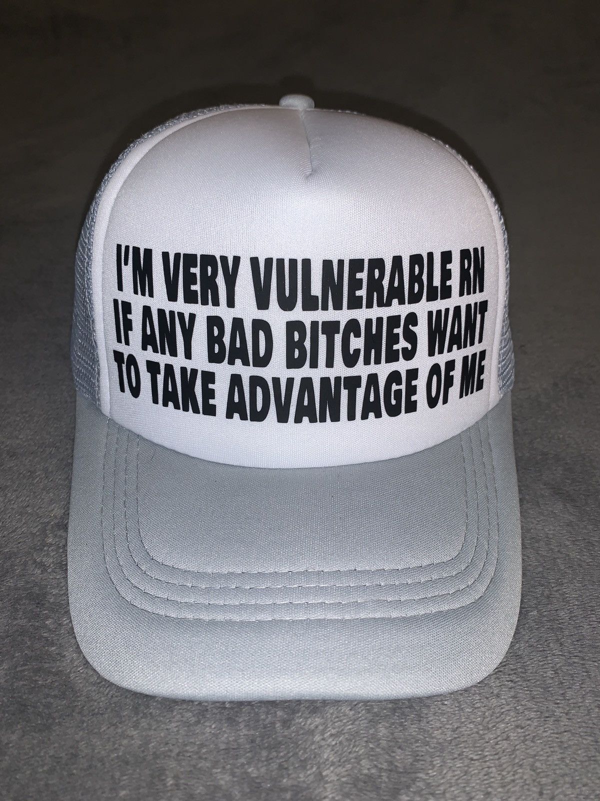 Vintage “Very Vulnerable” Trucker hat *Free shipping* Size ONE SIZE - 1 Thumbnail