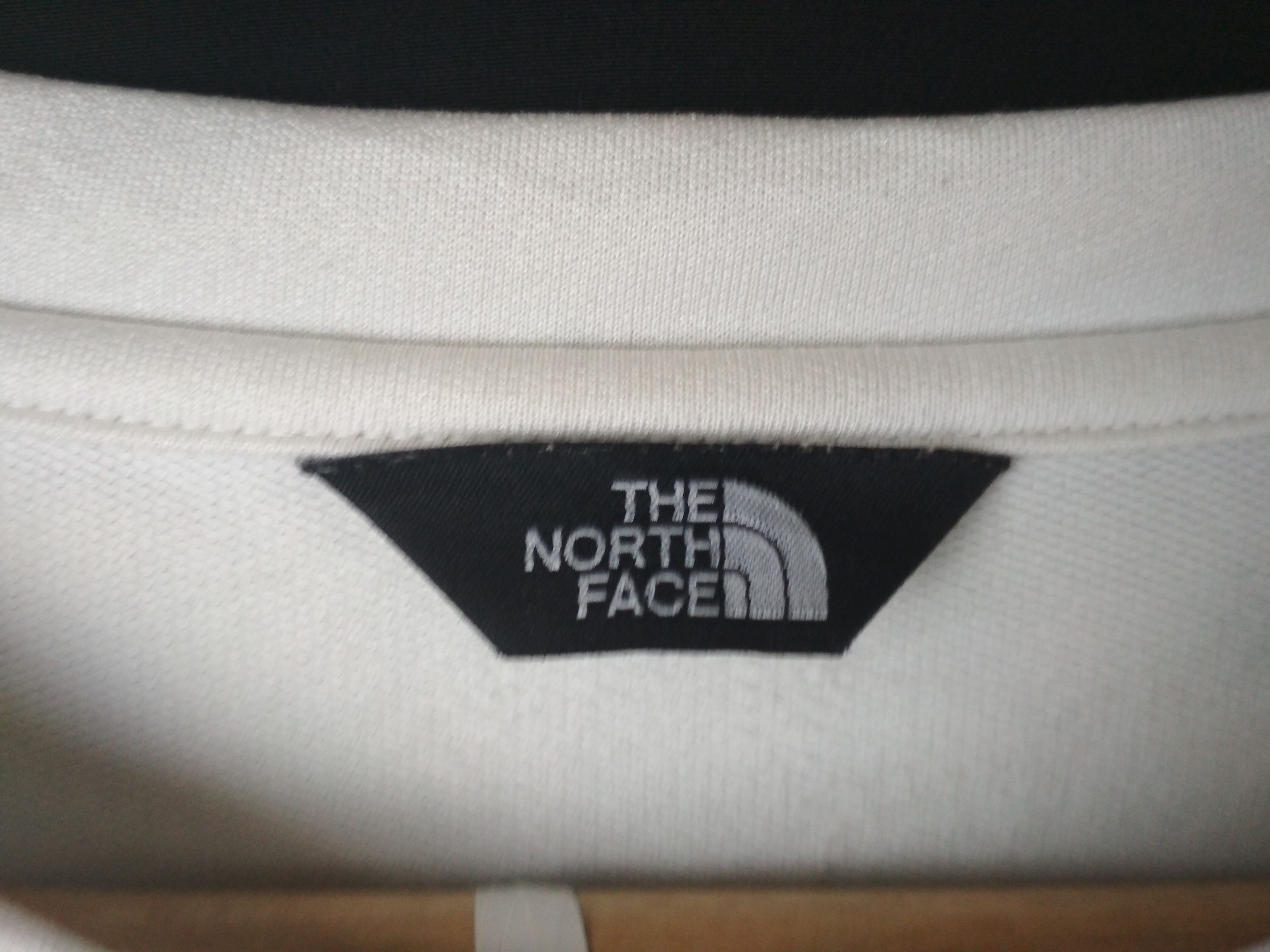The North Face THE NORTH FACE NEVER STOP EXPLORING MOUNTAIN SHIRT Size US L / EU 52-54 / 3 - 3 Thumbnail